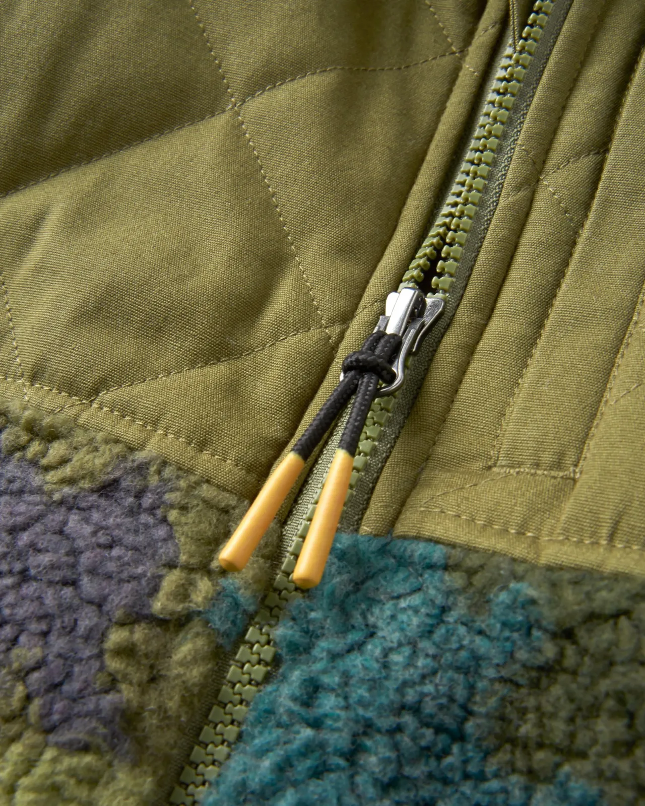 adventure__recyceltes_tiefflorsherpafleece__alpin_camo_khaki_5.webp Flash Sale Adventure 2.0 Recyceltes Tiefflor-Sherpa-Fleece - Alpin Camo Khaki Herren Fleece | Fleece