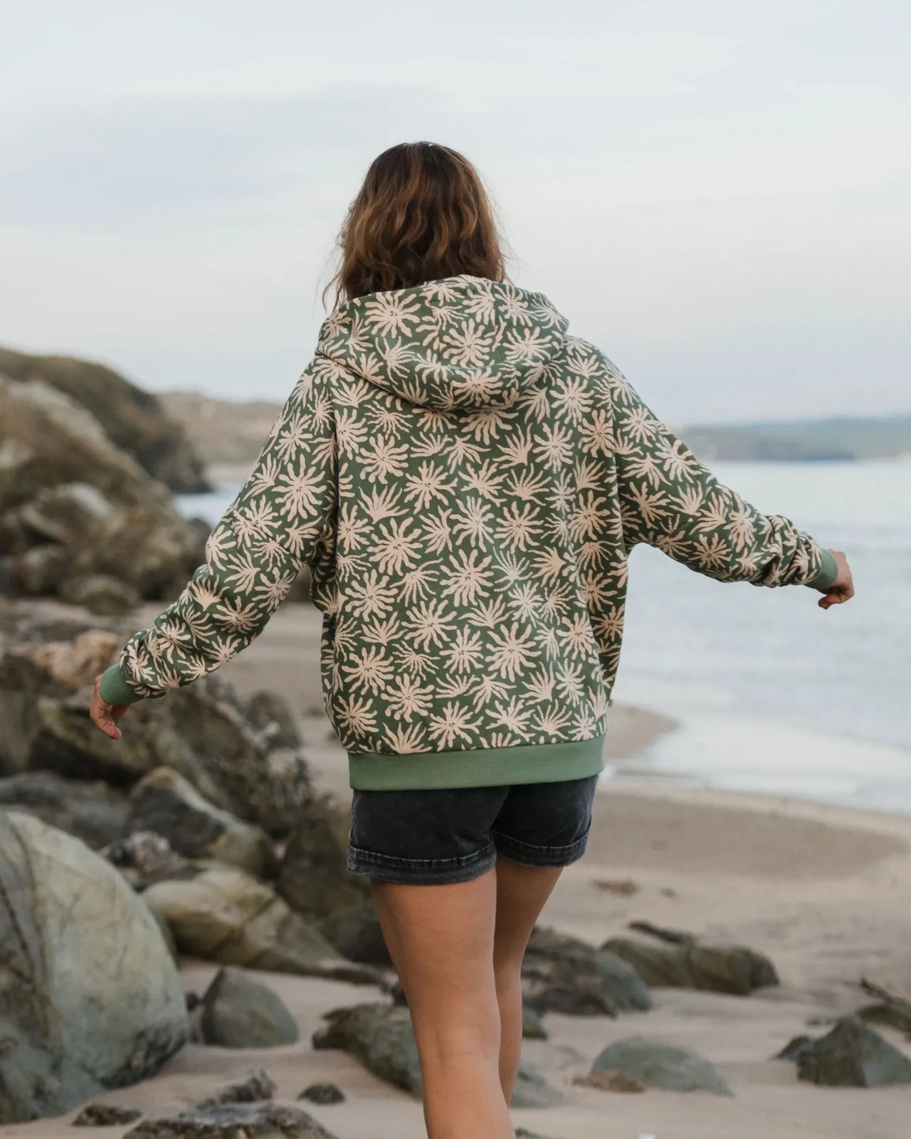 arame_biobaumwoll_hoodie__seegraspistazie_2.webp Cheap Arame Bio-Baumwoll Hoodie - Seegras/Pistazie Damen Kapuzenpullover & Sweatshirts