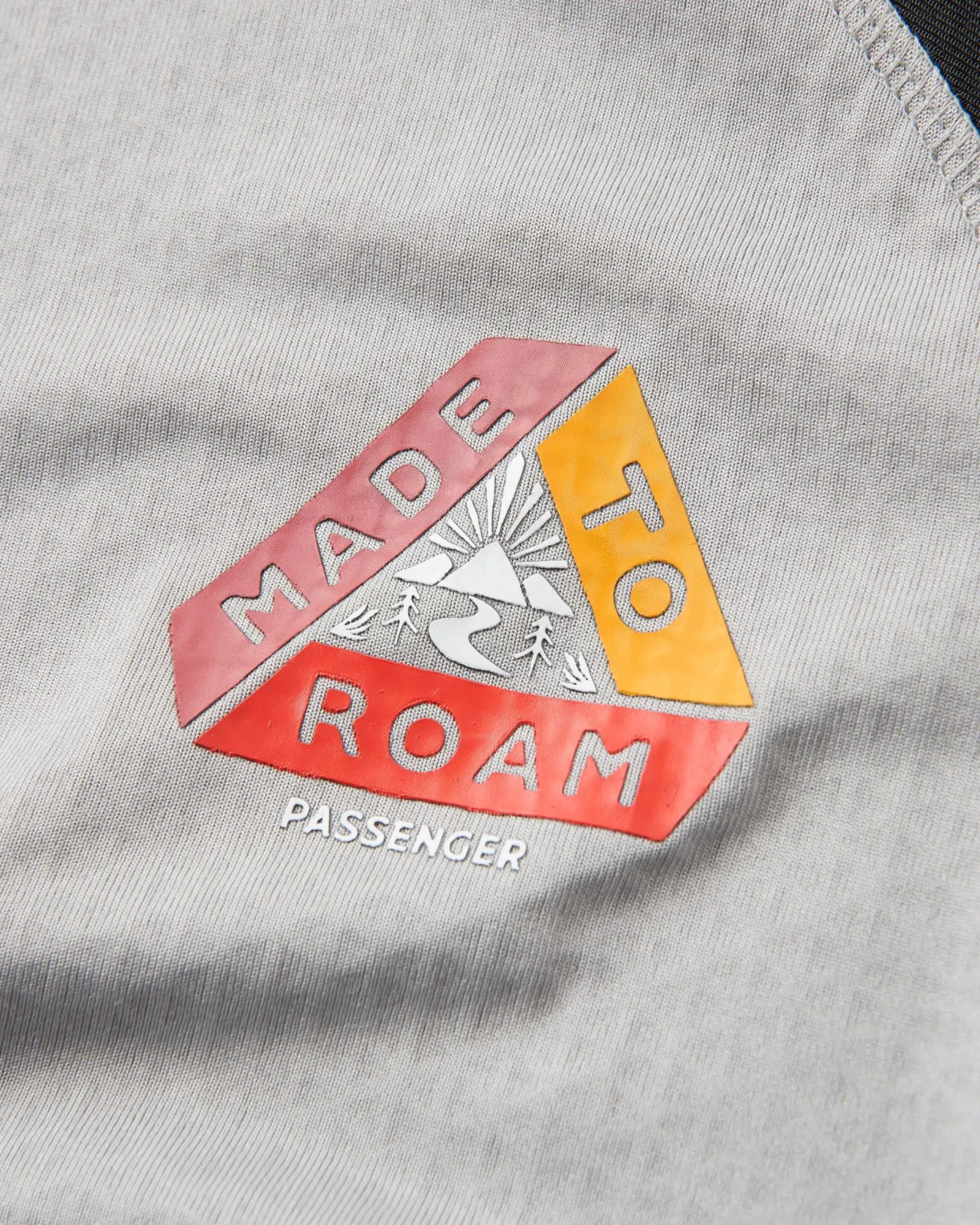 atlantis_recyceltes_base_layer_langarmtshirt__schwarzgrau_meliert_4.webp Shop Atlantis Recyceltes Base Layer Langarm-T-Shirt - Schwarz/Grau Meliert Damen Oberteile
