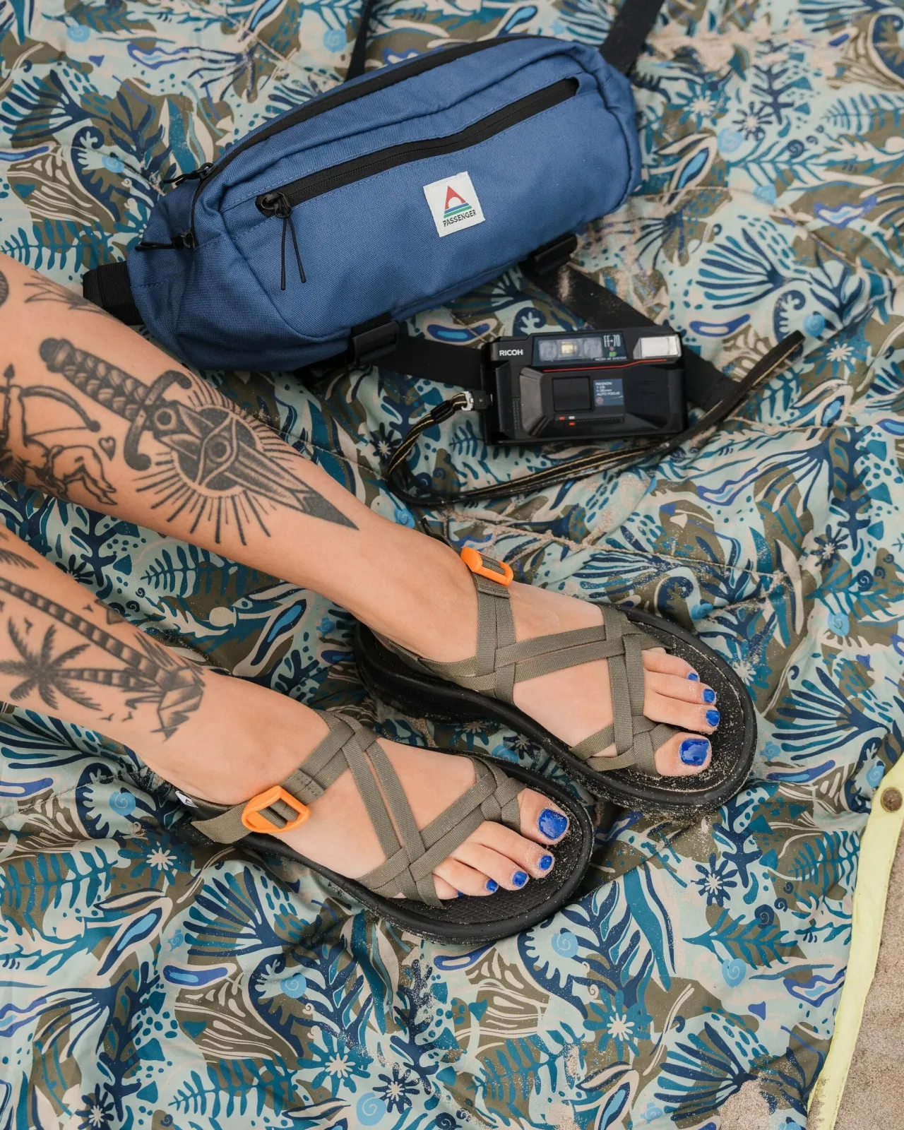 atlas_roam_sandale__staubige_olive_2.webp Outlet Atlas Roam Sandale - Staubige Olive Damen Flip Flops & Sandalen