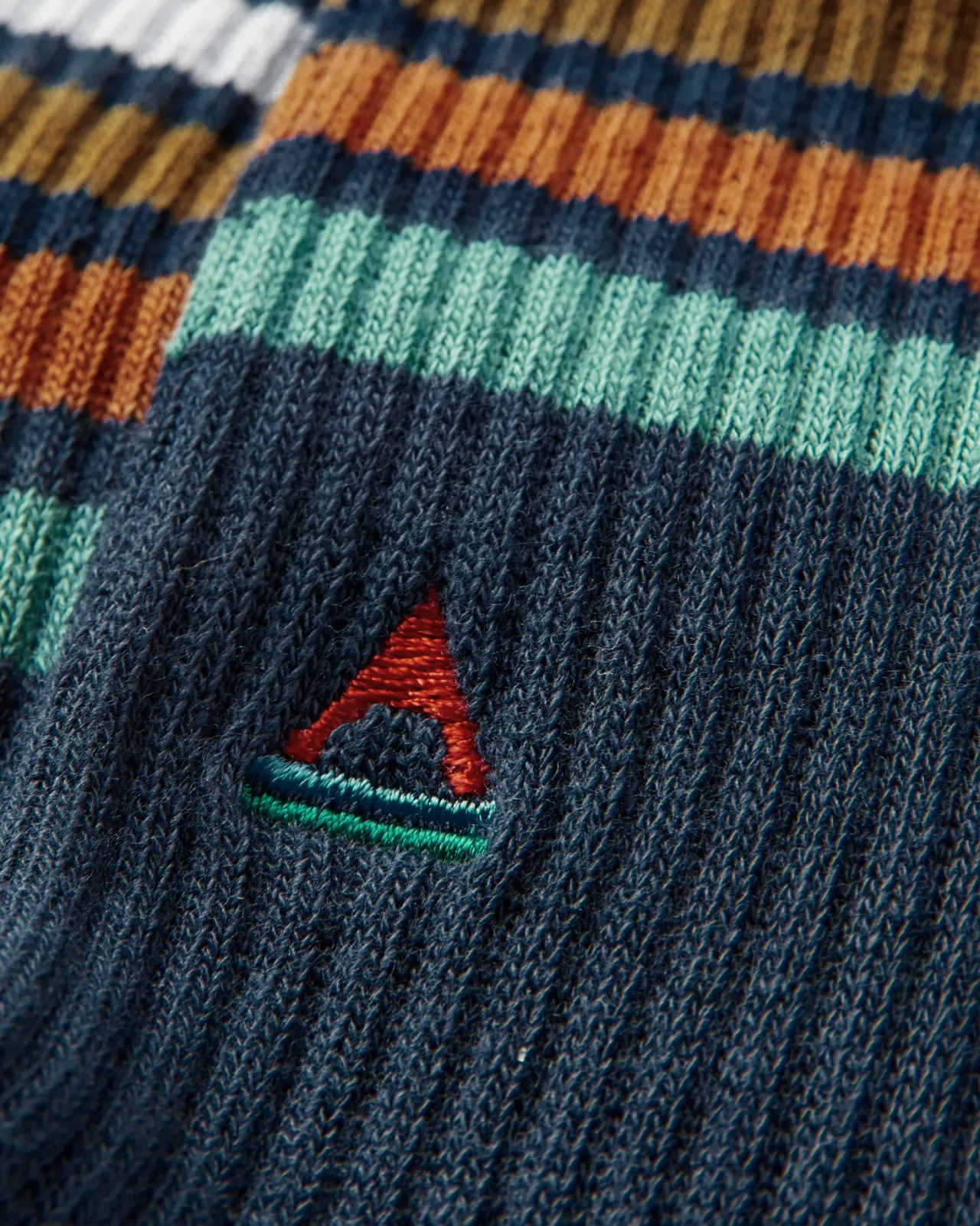 bio_crewsocken_mittelschwer__marine_3.webp Flash Sale Bio Crew-Socken mittelschwer - Herren Surfzubehör | Surf Accessoires
