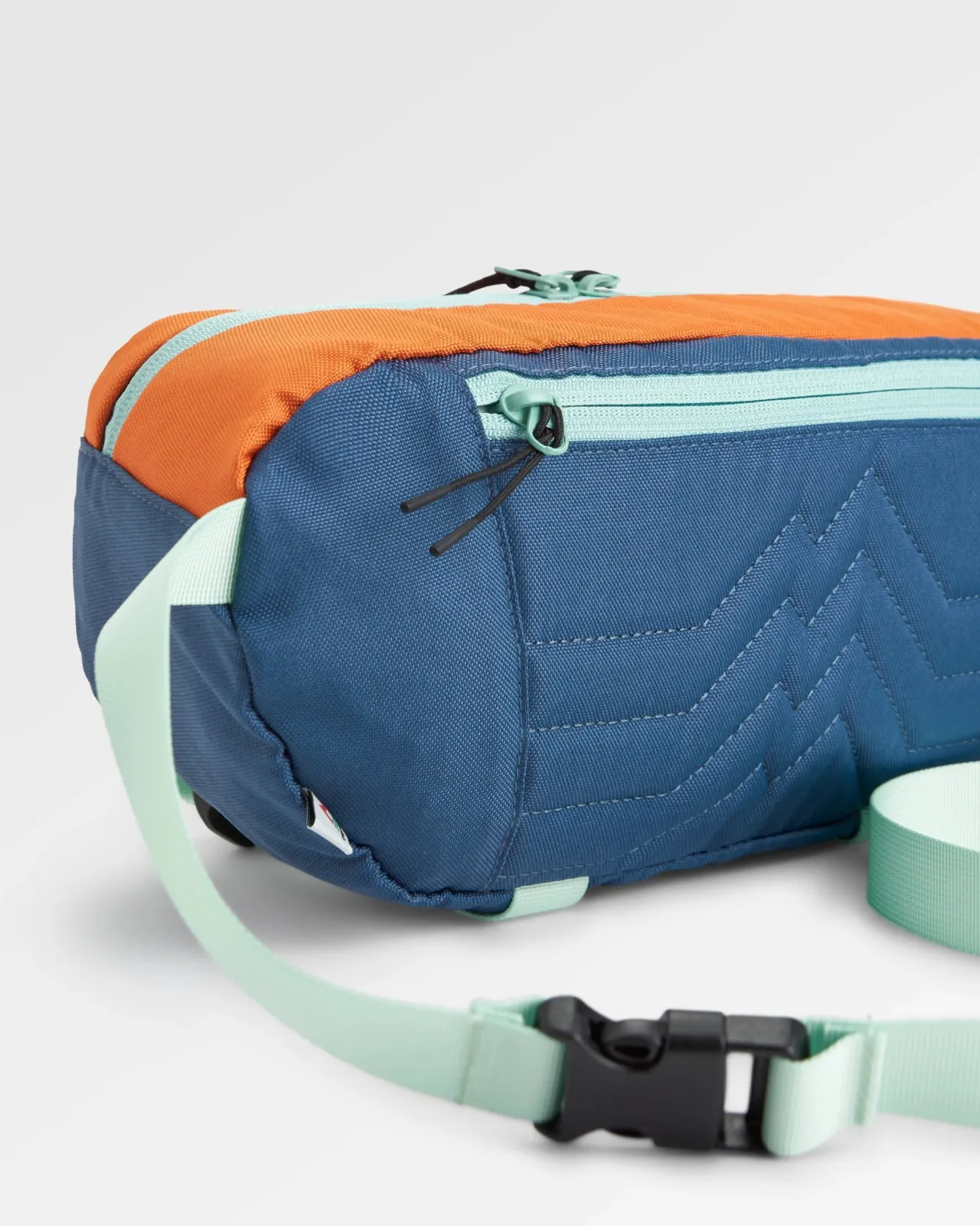 boondocker_recycelte_hfttasche__aprikose_multi_10.webp Discount Boondocker Recycelte Hüfttasche - Aprikose Multi Rucksäcke | Bauchtaschen