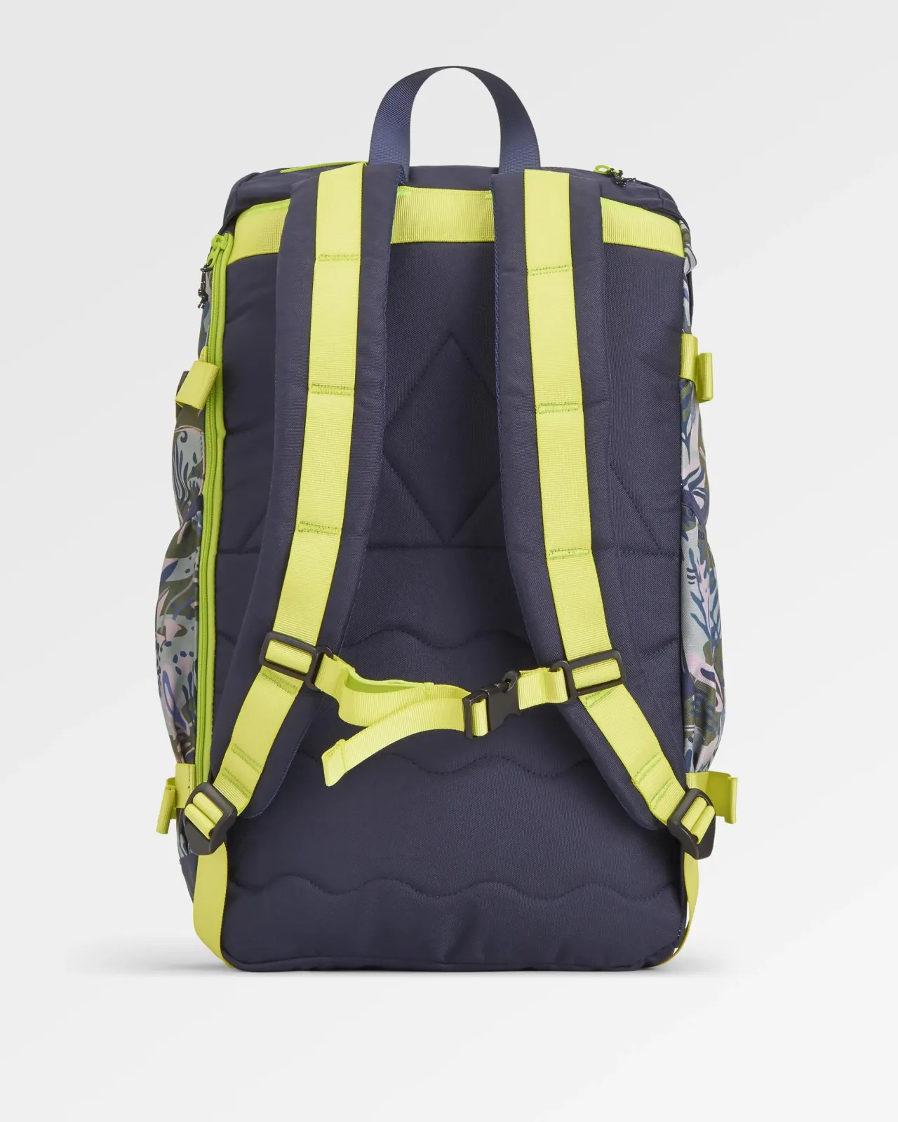 boondocker_recycelter_l_rucksack__abstrakte_seealge_pistazie_6.webp Store Boondocker Recycelter 26L Rucksack - Abstrakte Seealge Pistazie Rucksäcke | Surfzubehör