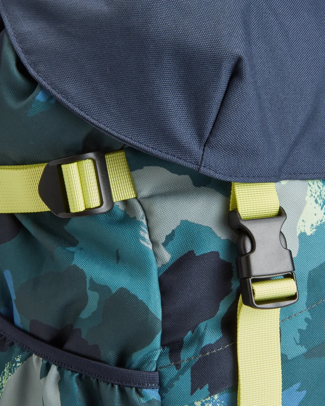 boondocker_recycelter_l_rucksack__alpentarnung_regenwald_6.webp Cheap Boondocker Recycelter 26L Rucksack - Alpen-Tarnung Regenwald Rucksäcke | Rucksäcke & Taschen