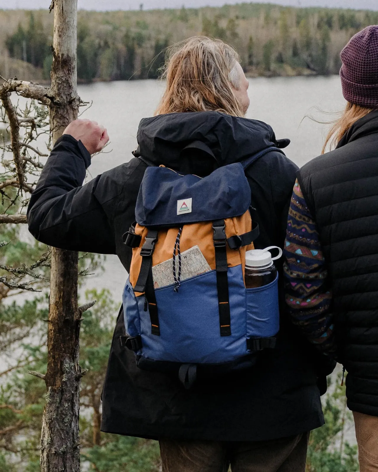 boondocker_recycelter_l_rucksack__honigdunkelblausattes_marineblau_2.webp Clearance Boondocker Recycelter 26L Rucksack - Honig/Dunkelblau/Sattes Marineblau Rucksäcke | Rucksäcke & Taschen