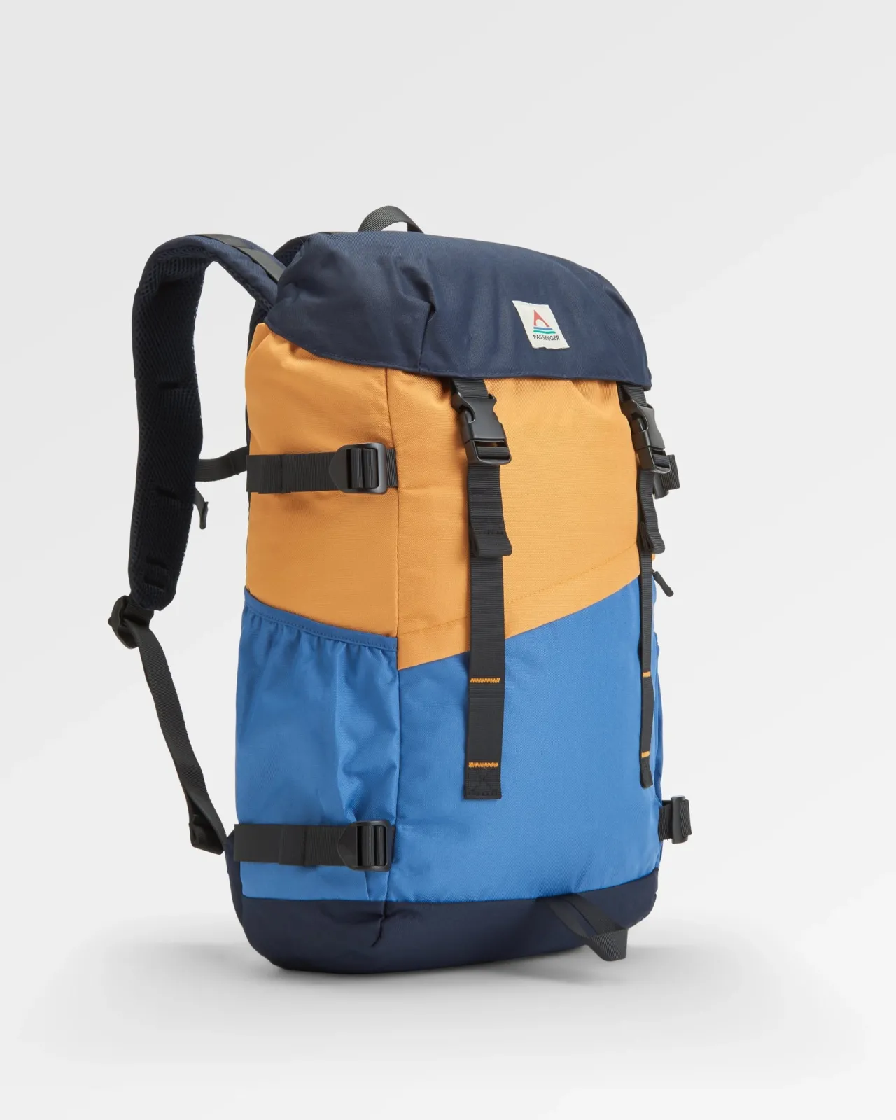 boondocker_recycelter_l_rucksack__honigdunkelblausattes_marineblau_7.webp Clearance Boondocker Recycelter 26L Rucksack - Honig/Dunkelblau/Sattes Marineblau Rucksäcke | Rucksäcke & Taschen