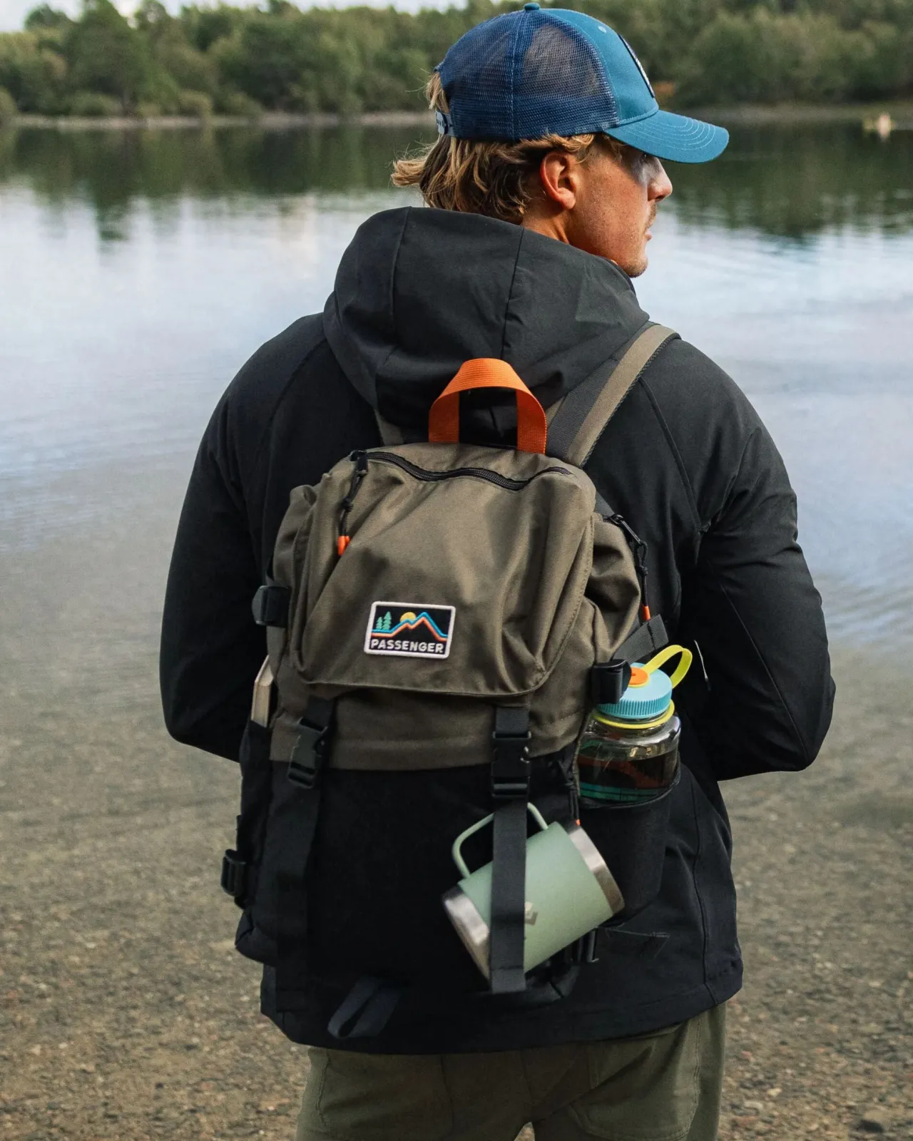 Sale Boondocker Recycelter 26L Rucksack - Schwarz/Khaki Rucksäcke | Surfzubehör