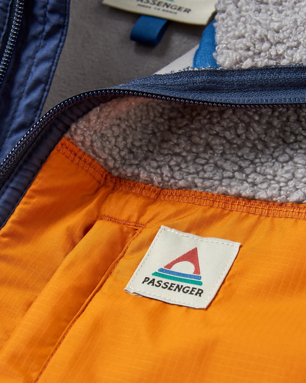 born_explorer_recycled_polarlined_sherpa_fleece__stahlgrau_4.webp Best Sale Born Explorer Recycled Polar-Lined Sherpa Fleece - Herren Fleece | Fleece