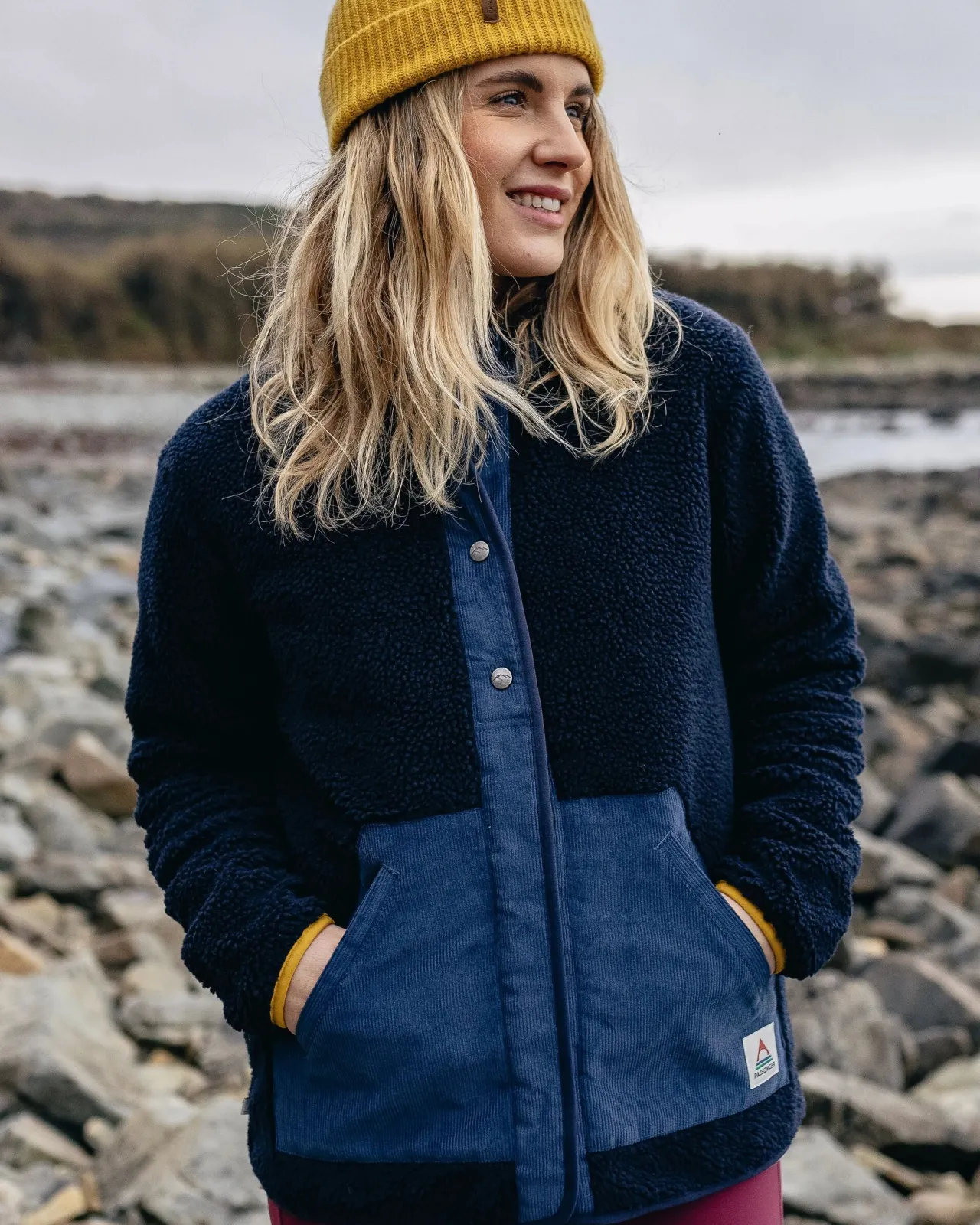 clover__recyceltes_sherpafleece__tiefes_marineblau_2.webp Best Clover 2.0 recyceltes Sherpa-Fleece - Tiefes Marineblau Damen Fleece | Fleece