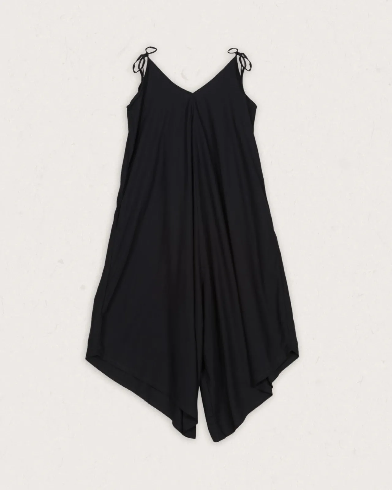 copetin_jumpsuit__schwarz_8.webp Clearance Copetin Jumpsuit - Damen Kleider & Röcke