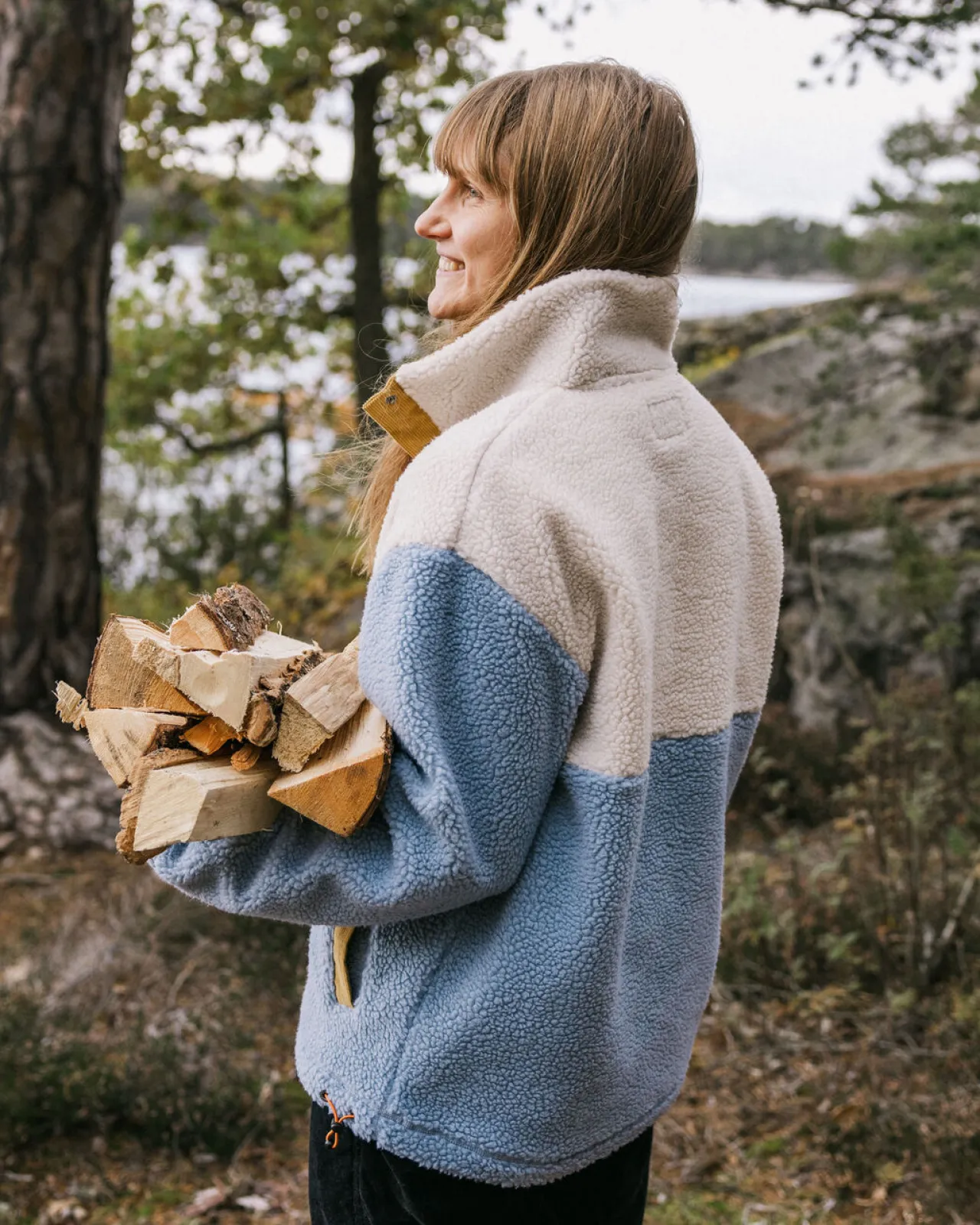 create_recyceltes_deeppile_sherpafleece__blauer_nebel_3.webp Sale Create recyceltes Deep-Pile Sherpa-Fleece - Blauer Nebel Damen Fleece | Fleece