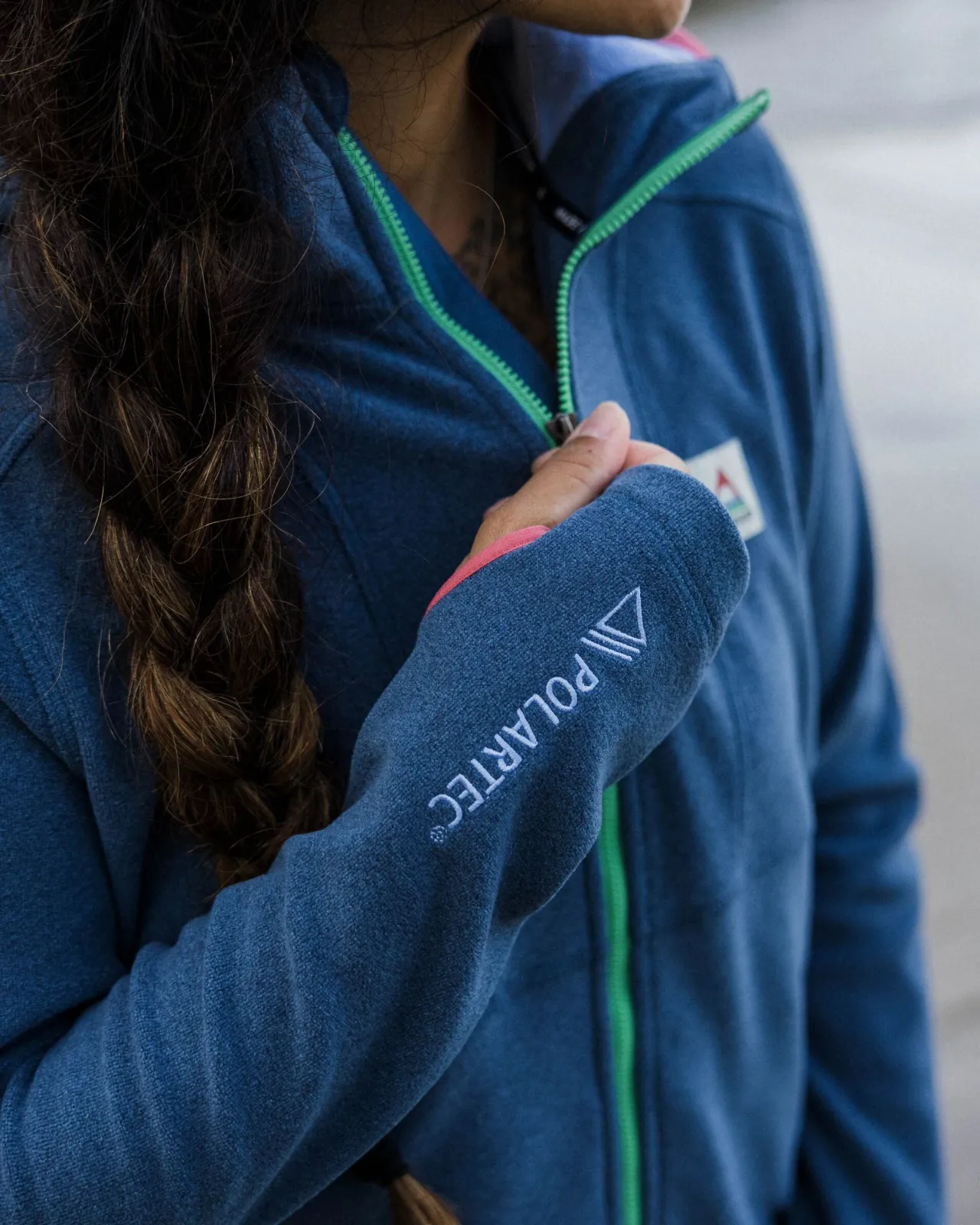 crest_polartec_fleecekapuzenpullover__dunkel_meliertes_denim_3.webp Flash Sale Crest Polartec® Fleece-Kapuzenpullover - Dunkel Meliertes Denim Damen Oberteile