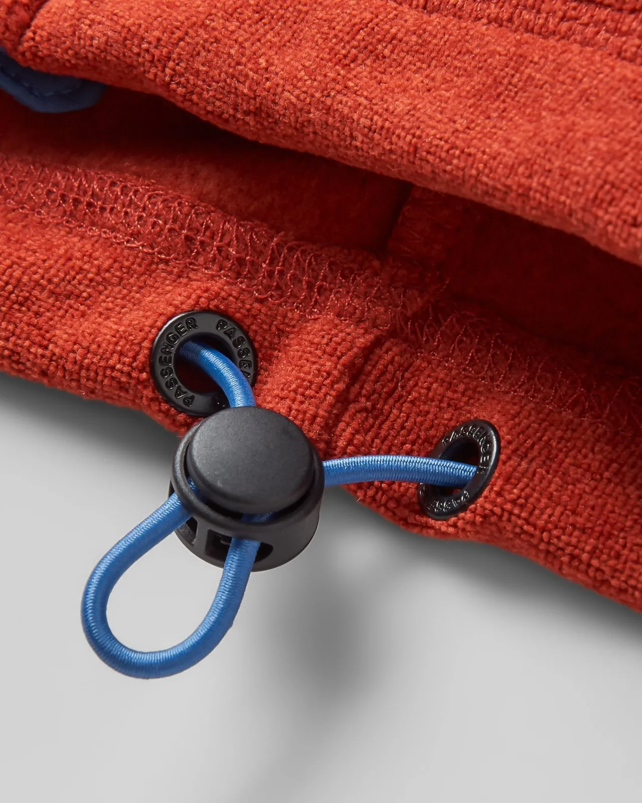 crest_recycelter_polartec_fleecehoodie__roter_ocker_3.webp Sale Crest Recycelter Polartec® Fleece-Hoodie - Roter Ocker Damen Kapuzenpullover & Sweatshirts | Oberteile