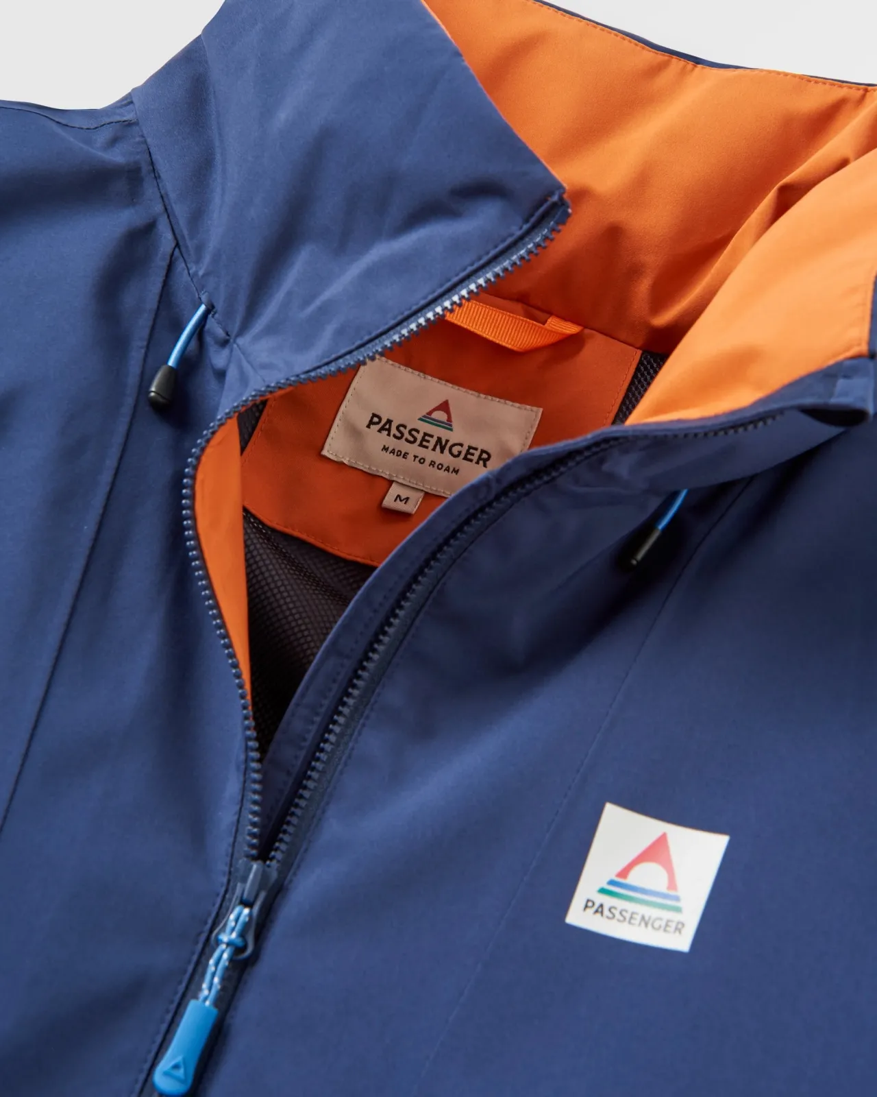 diablo_wasserabweisender_smock_aus_recyceltem_material__tiefes_marineblau_7.webp Fashion Diablo Wasserabweisender Smock aus recyceltem Material - Tiefes Marineblau Herren Wasserdicht | Jacken