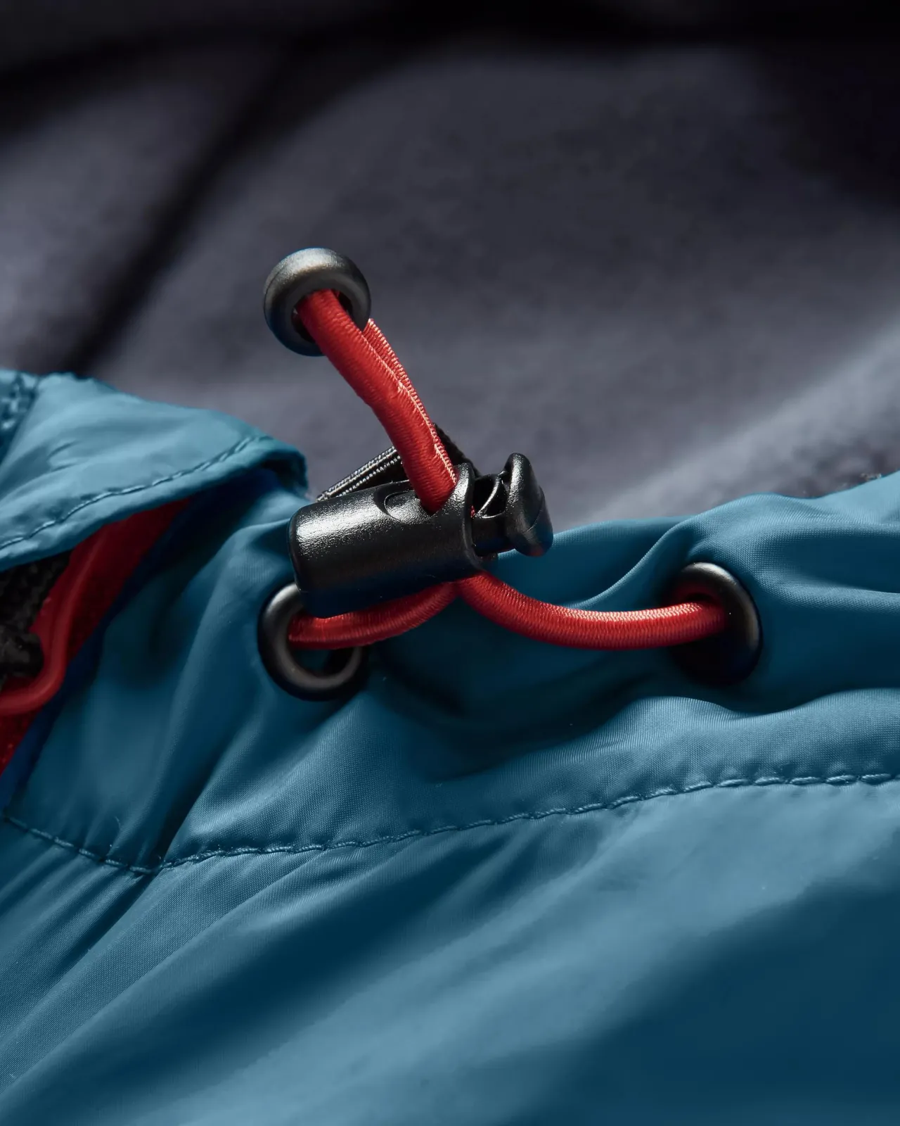 dusk_recycelte_isolierjacke__blauer_stahl_9.webp Sale Dusk Recycelte Isolierjacke - Blauer Stahl Herren Isoliert
