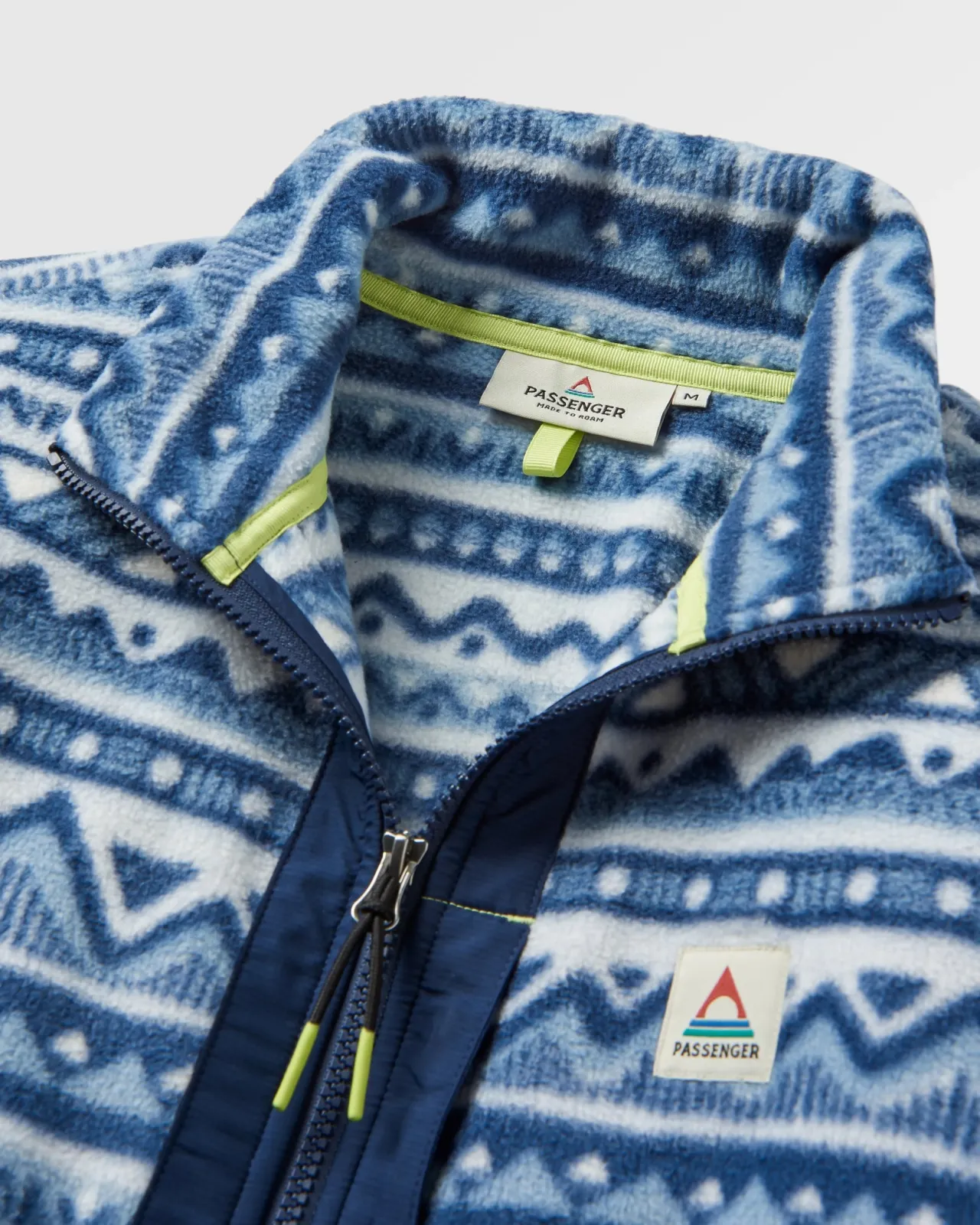 ebb_recyceltes_polarfleece__berg_geo_grau_blau_7.webp Sale Ebb Recyceltes Polarfleece - Berg Geo Grau Blau Herren Fleece | Fleece