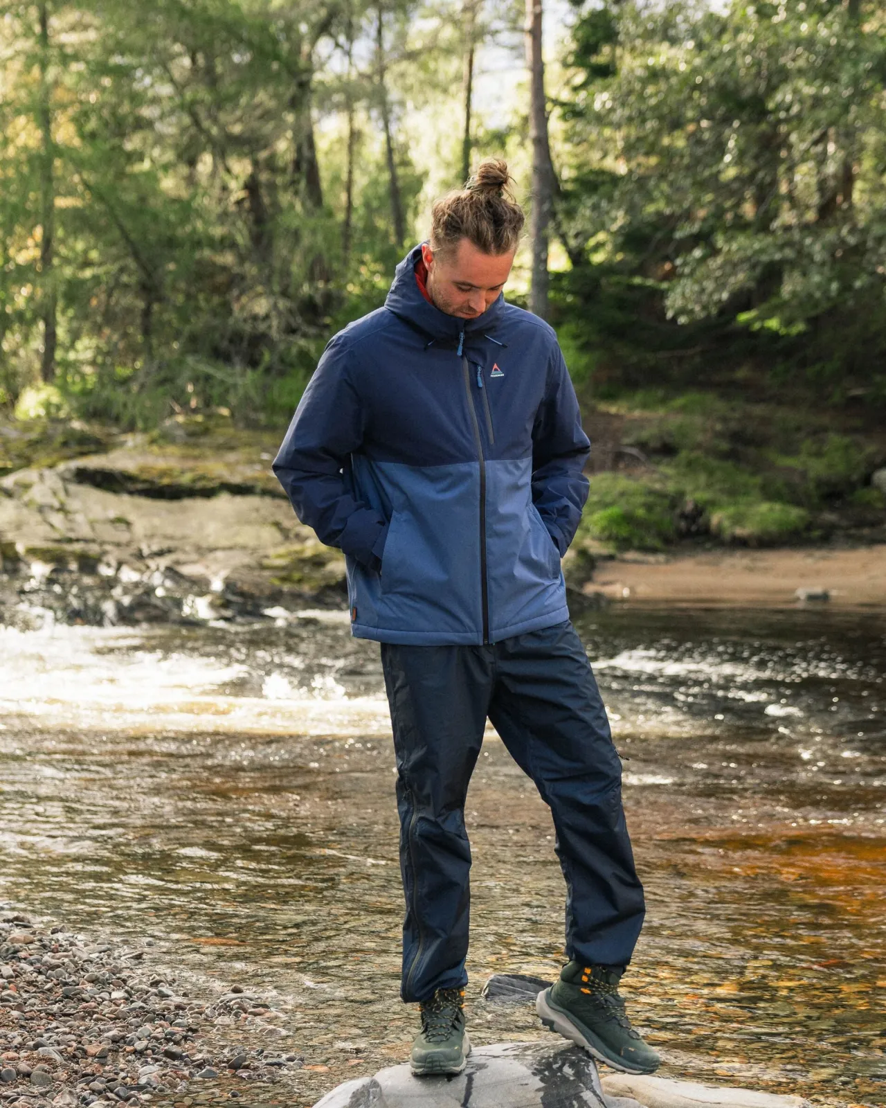 eclipse_isolierte_wasserdichte_jacke__tiefes_marineblau_5.webp Hot Eclipse isolierte wasserdichte Jacke - Tiefes Marineblau Herren Isoliert | Wasserdicht