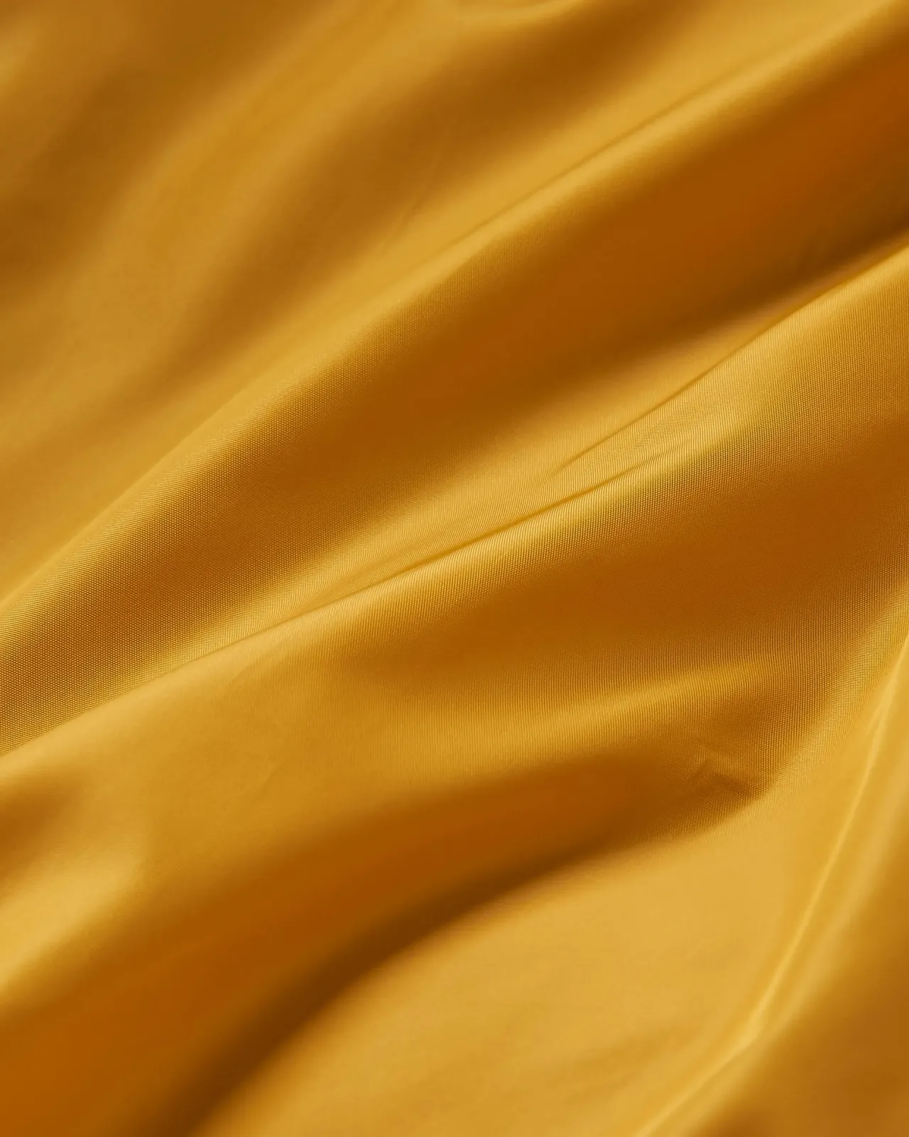 elowen_kapuzenjacke_aus_recyceltem_isoliermaterial__schwarz_6.webp Shop Elowen Kapuzenjacke aus recyceltem Isoliermaterial - Damen Anoraks & Mäntel | Isoliert