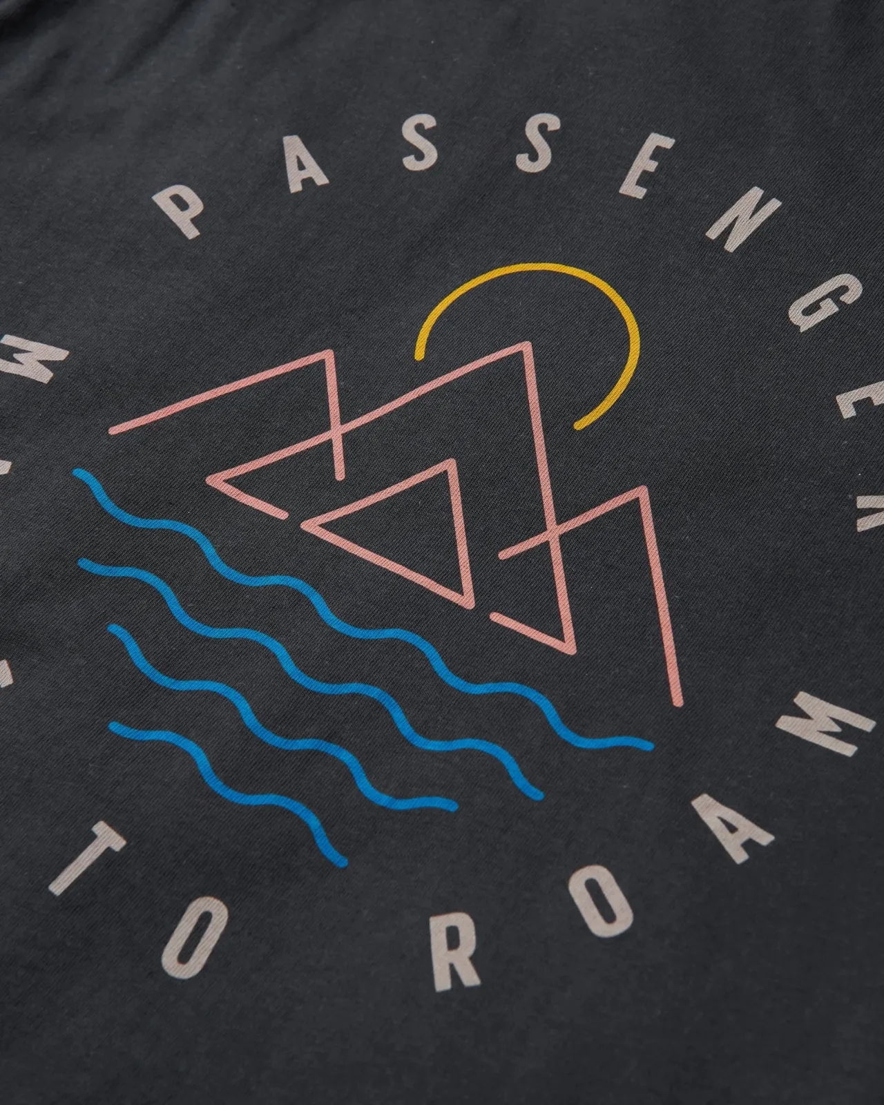 escapism_recyceltes_baumwolltshirt__schwarz_10.webp Flash Sale Escapism Recyceltes Baumwoll-T-Shirt - Herren T-shirts & Tanktops