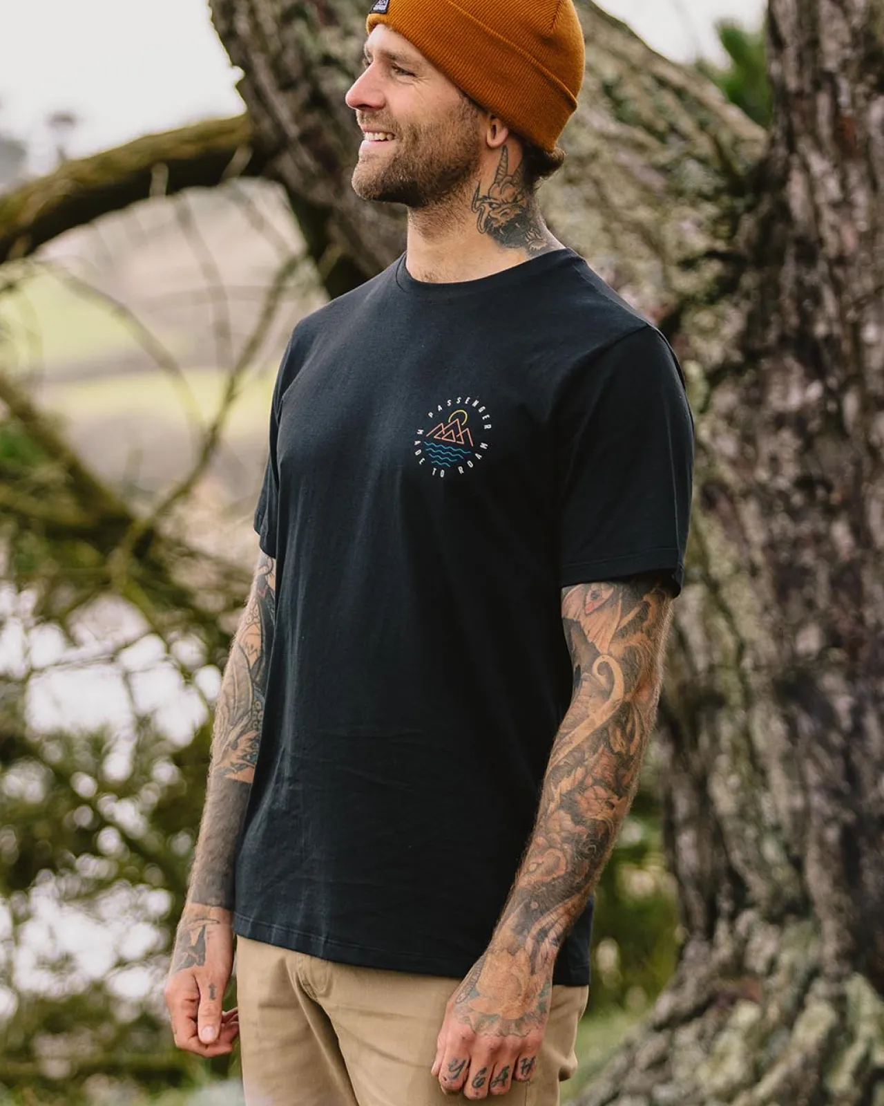 escapism_recyceltes_baumwolltshirt__schwarz_4.webp Flash Sale Escapism Recyceltes Baumwoll-T-Shirt - Herren T-shirts & Tanktops