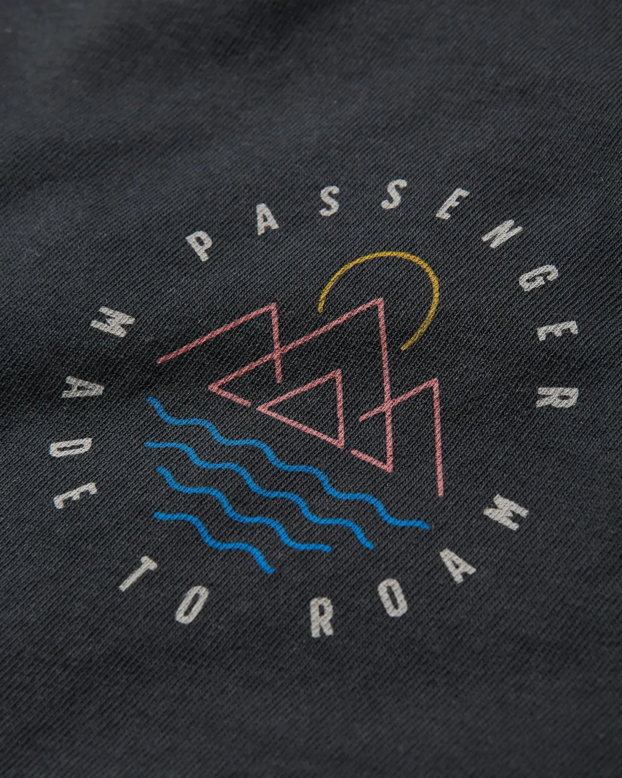 escapism_recyceltes_baumwolltshirt__schwarz_8.webp Flash Sale Escapism Recyceltes Baumwoll-T-Shirt - Herren T-shirts & Tanktops