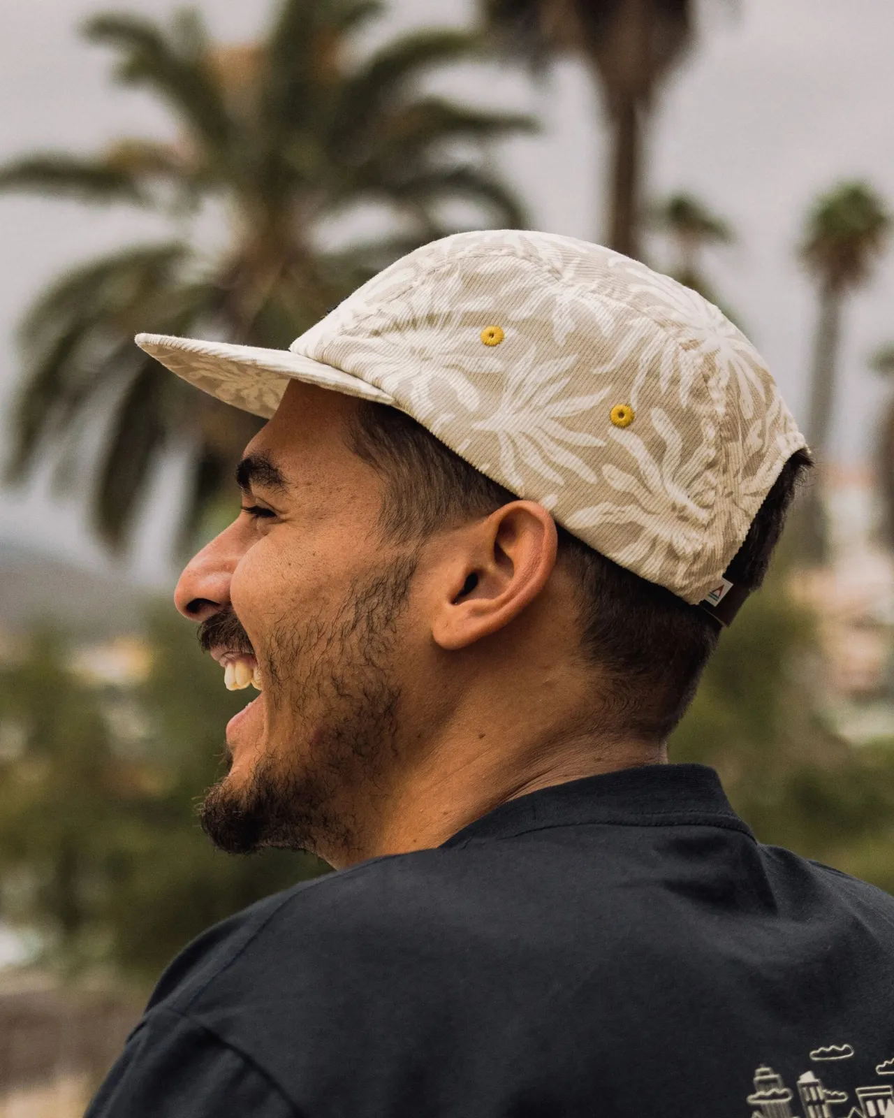 fixie_recycelte_cord_panel_kappe__goldene_gewrz_seegras_kieselgrau_3.webp Clearance Fixie Recycelte Cord 5-Panel Kappe - Goldene Gewürz/ Seegras Kieselgrau Herren Surfzubehör | Surf Accessoires