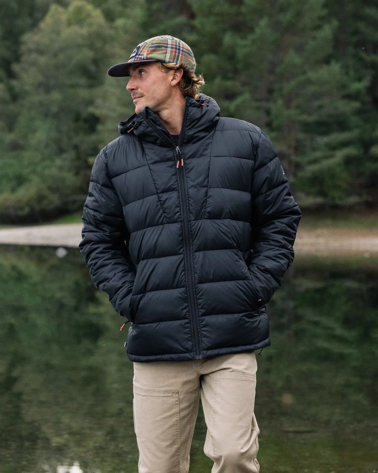 flynn_recycelte_isolierjacke__schwarz_3.webp Store Flynn Recycelte Isolierjacke - Herren Isoliert