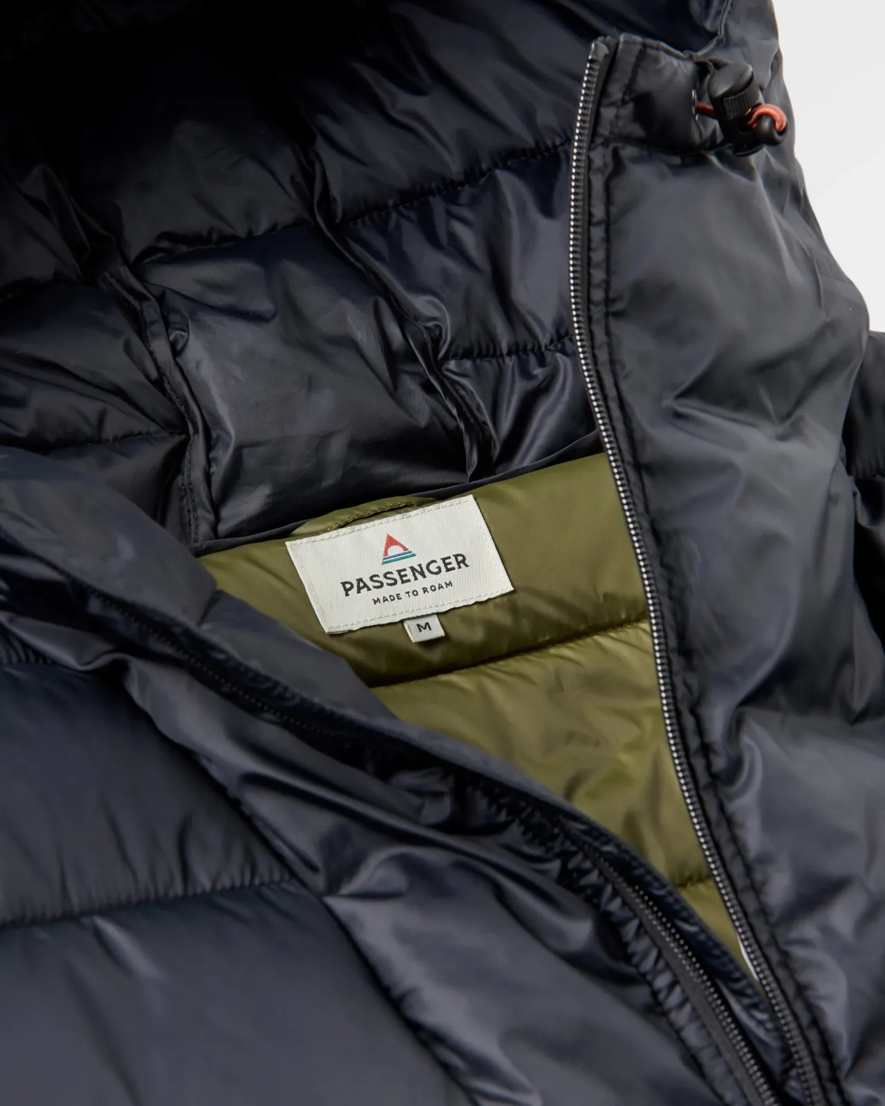 flynn_recycelte_isolierjacke__schwarz_8.webp Store Flynn Recycelte Isolierjacke - Herren Isoliert