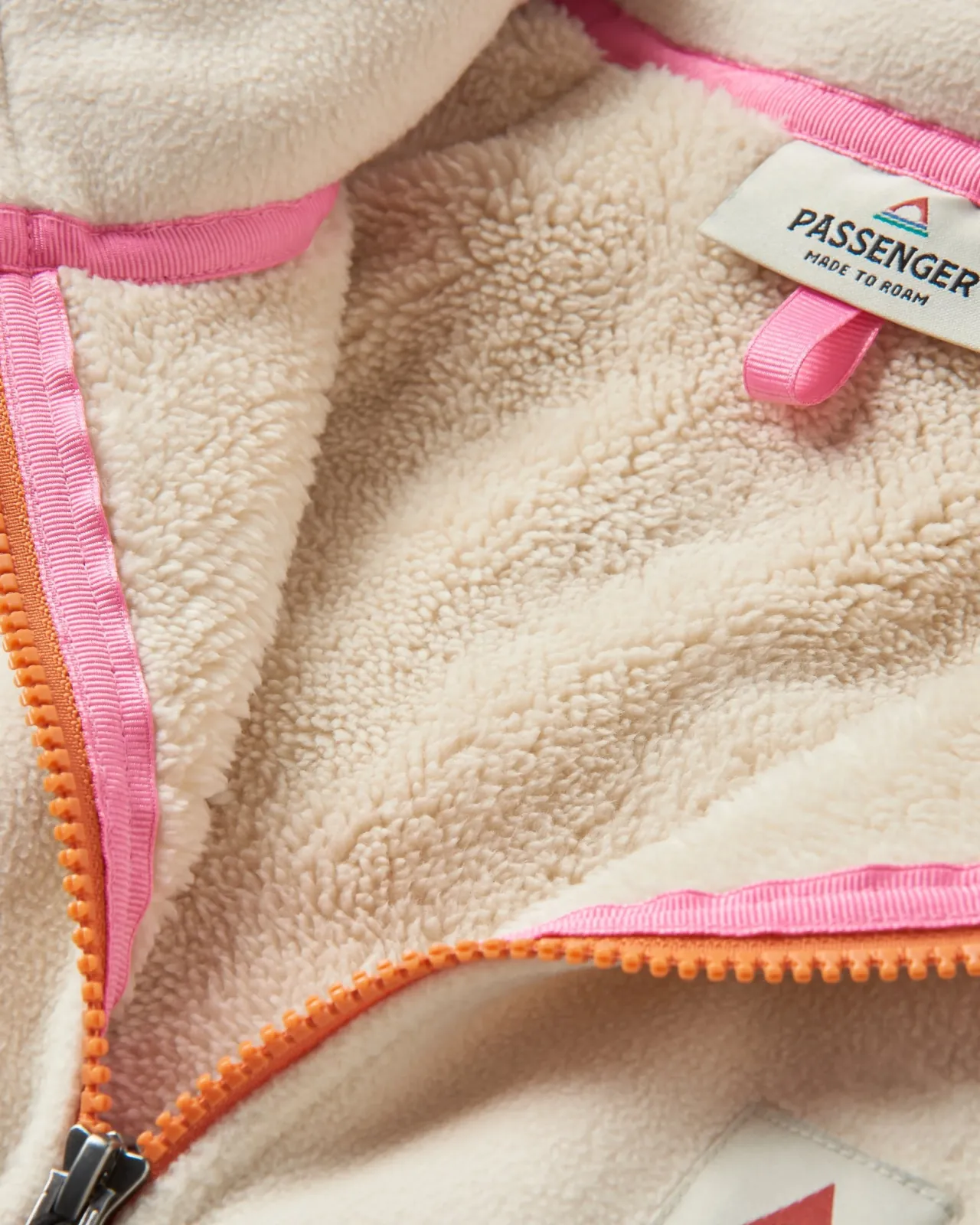 folksy_recyceltes_sherpafleece__hafer_9.webp New Folksy recyceltes Sherpa-Fleece - Damen Fleece | Fleece