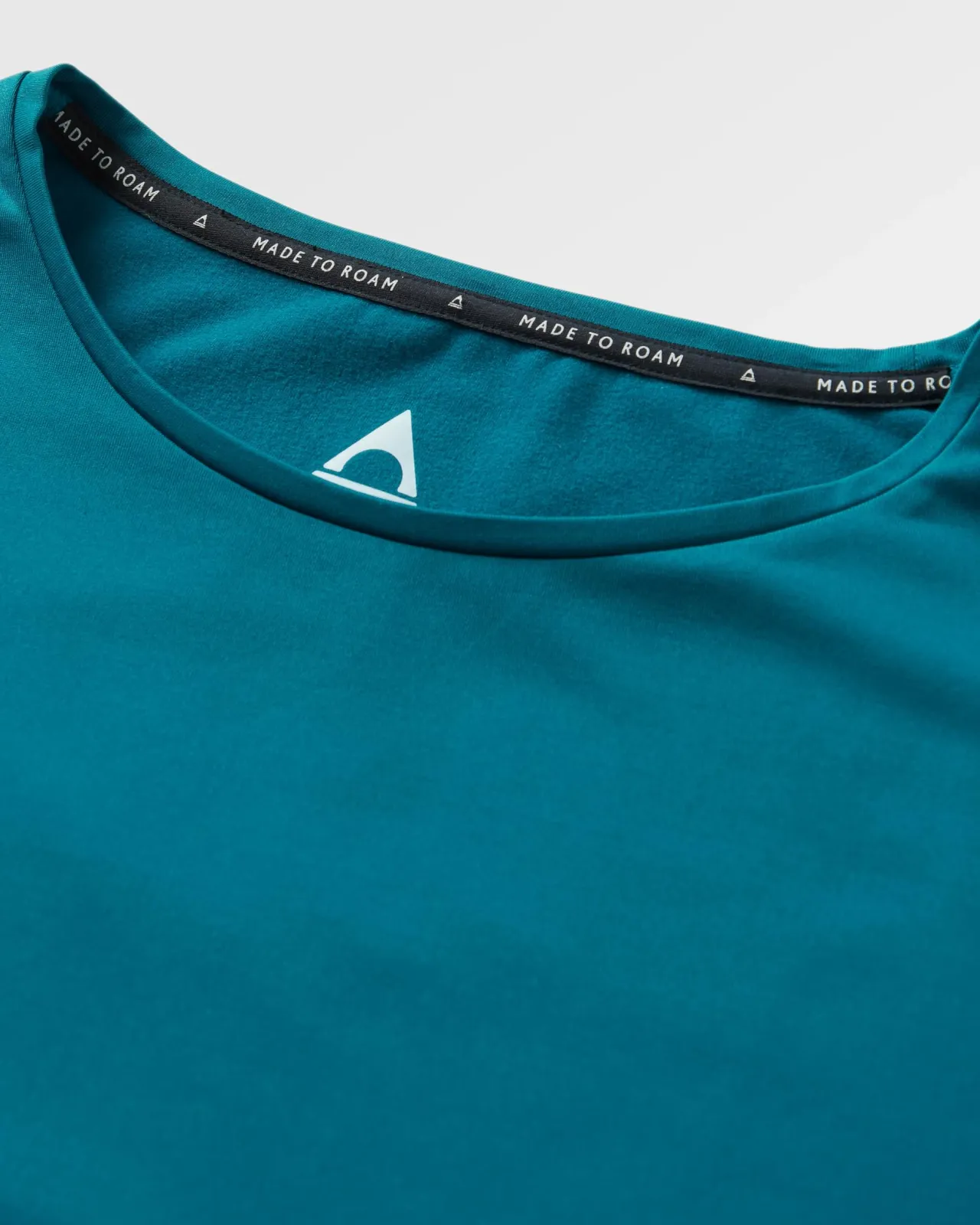 hatha_recyceltes_aktivtop__blauer_stahl_5.webp Cheap Hatha Recyceltes Aktiv-Top - Blauer Stahl Damen Oberteile