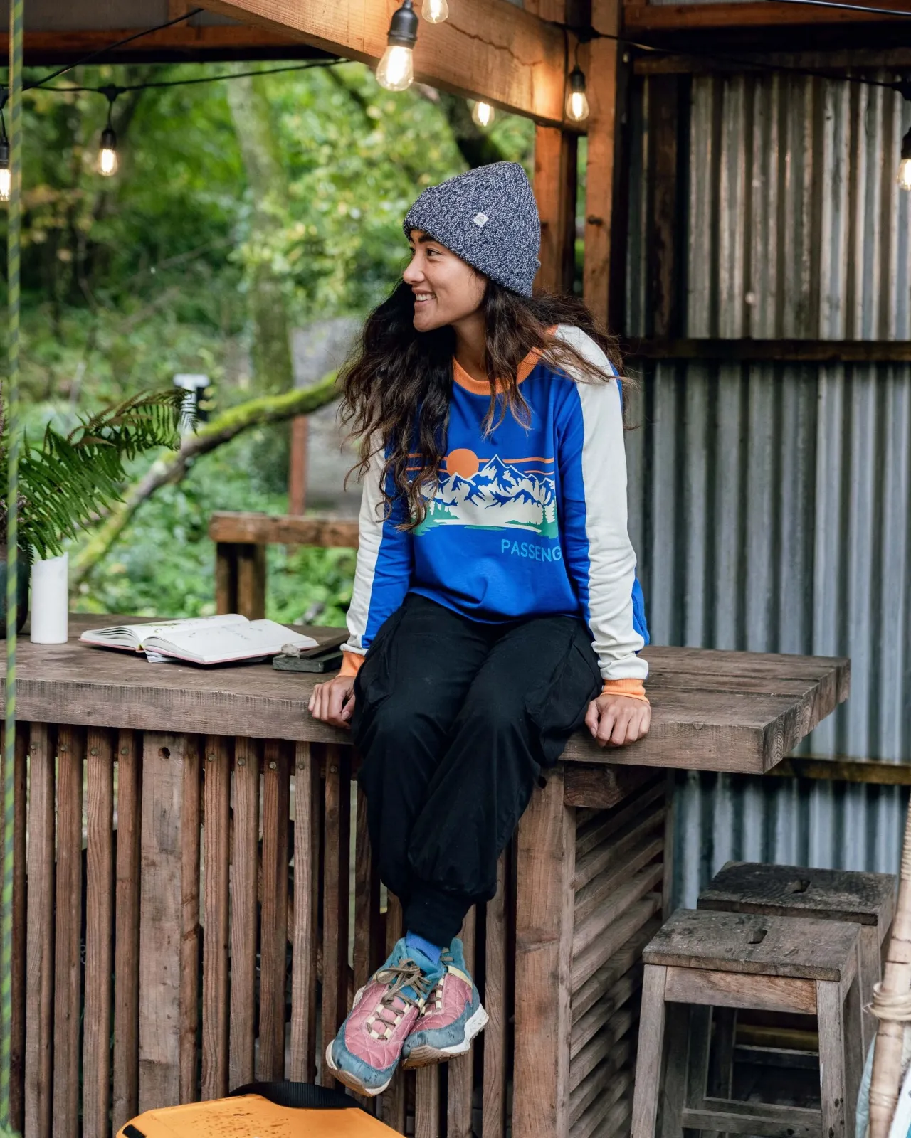 hilltop_organic_cotton_ls_tshirt__azure_blue_3.webp Shop Hilltop Organic Cotton LS T-Shirt - Azure Blue Damen Oberteile & T-shirts