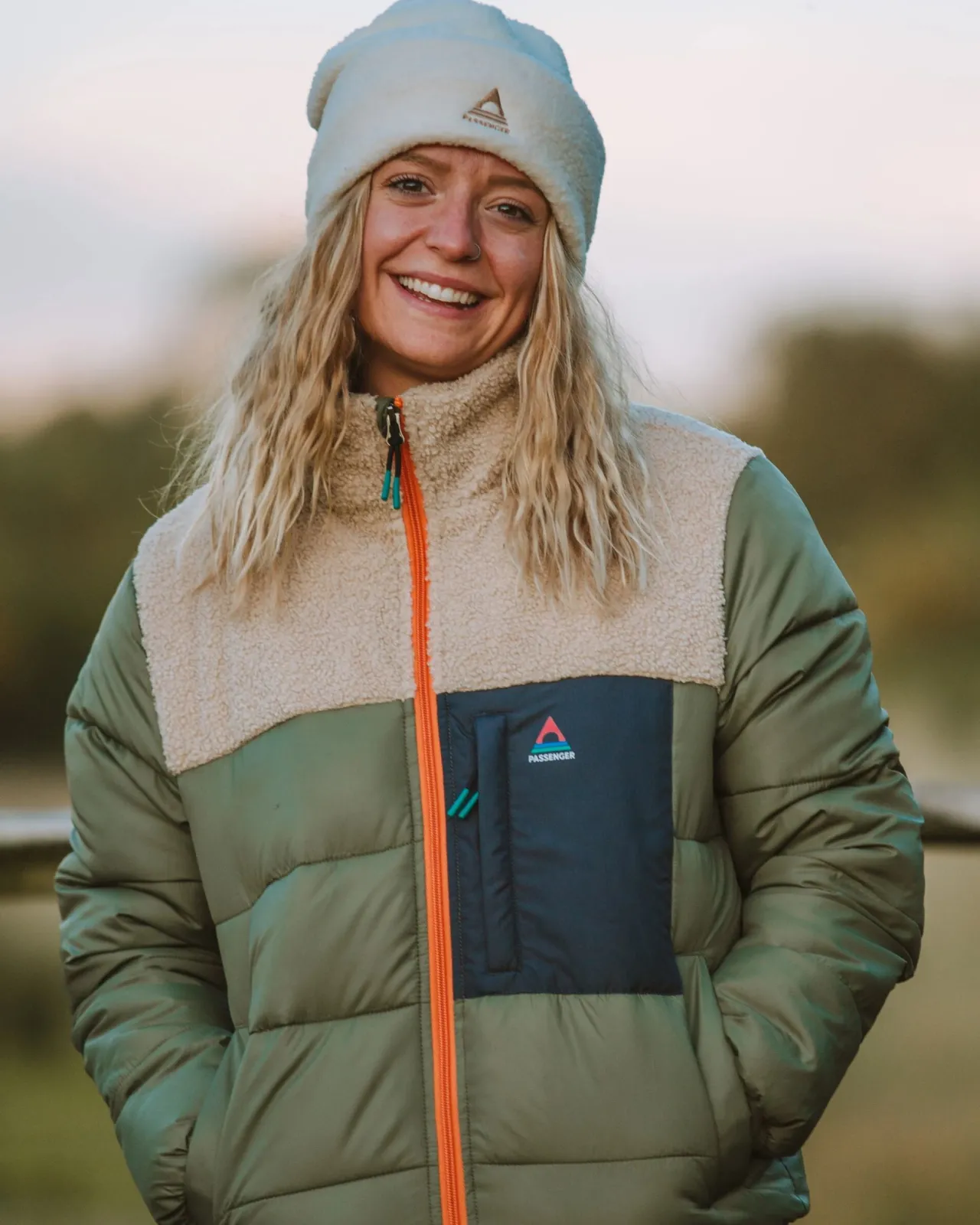 Cheap Inspire recycelte isolierte Jacke - Staubige Olive Damen Isoliert
