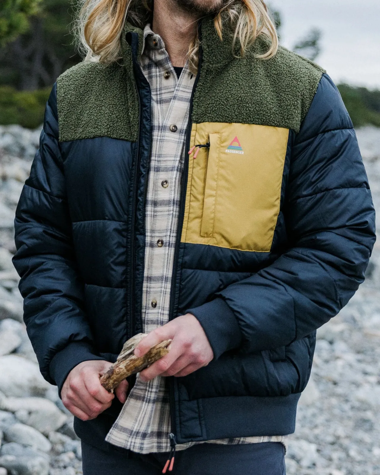 Online Journey Recycelte Isolierjacke - Schwarz/Khaki Herren Isoliert