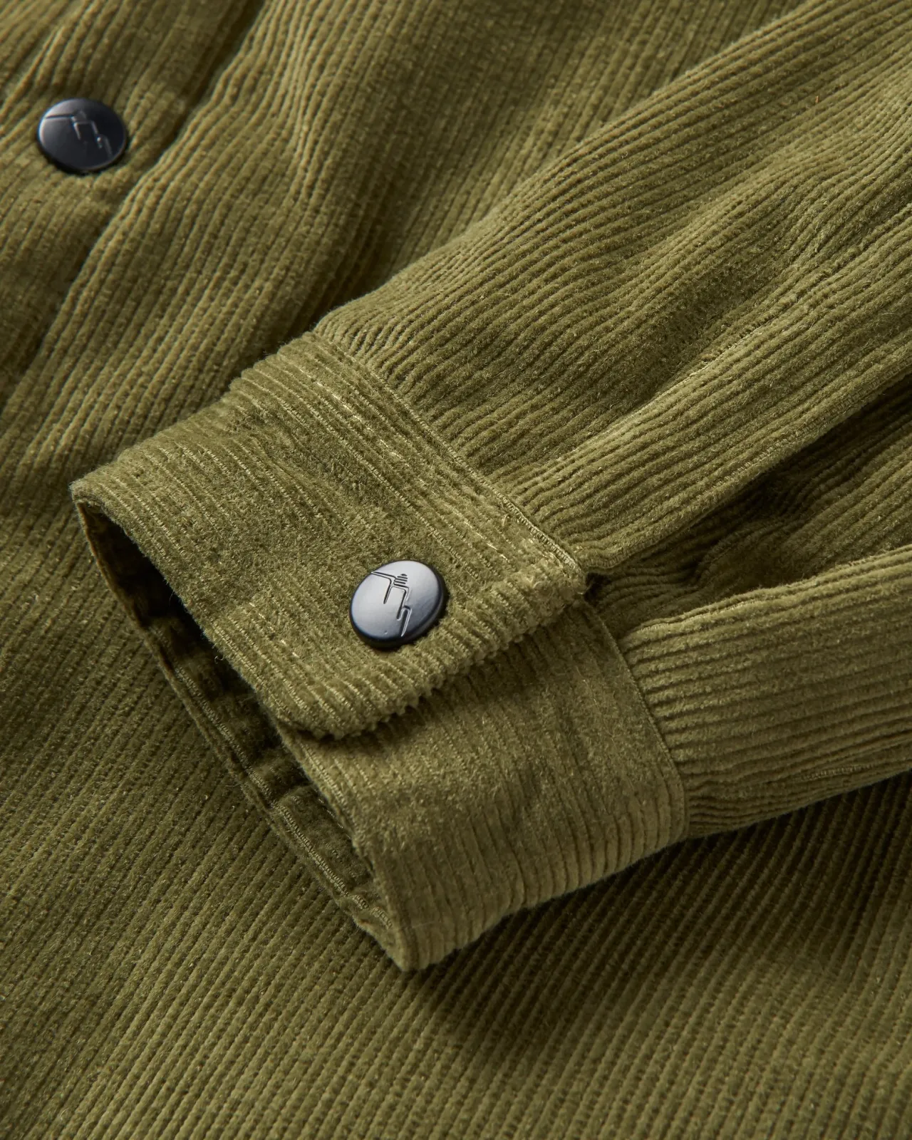 kodiak__sherpa_lined_cord_overshirt__khaki_4.webp Discount Kodiak 2.0 Sherpa Lined Cord Overshirt - Herren Hemden | Hemdjacken