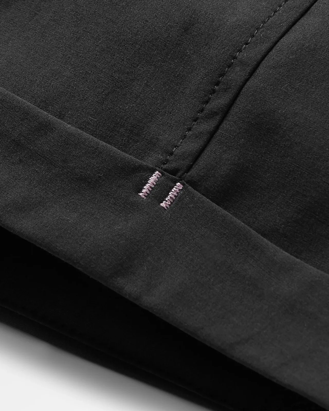 laura_allzweckshort__echtes_schwarz_5.webp Sale Laura Allzweck-Short - Echtes Schwarz Damen Kurze Hosen | Hosen