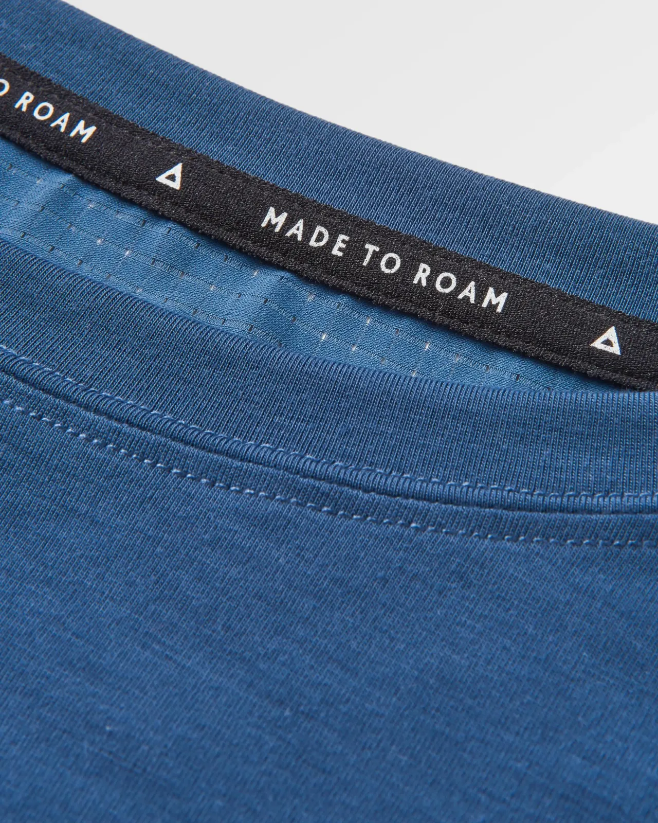 lotus_recyceltes_aktives_langarmtop__dunkler_denim_7.webp Best Lotus Recyceltes Aktives Langarm-Top - Dunkler Denim Damen Oberteile