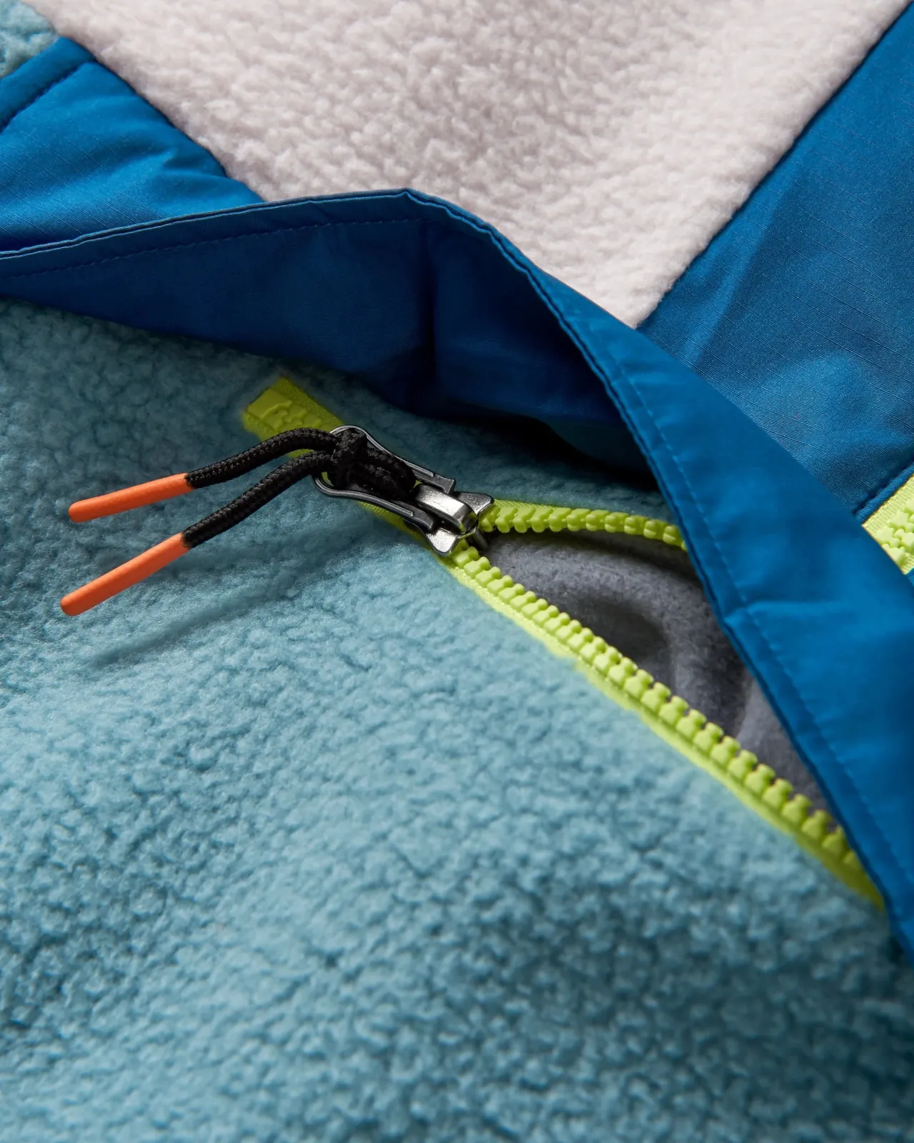 maren__zip_recyceltes_sherpafleece__arktis_6.webp Fashion Maren 1/2 Zip Recyceltes Sherpa-Fleece - Damen Fleece | Fleece