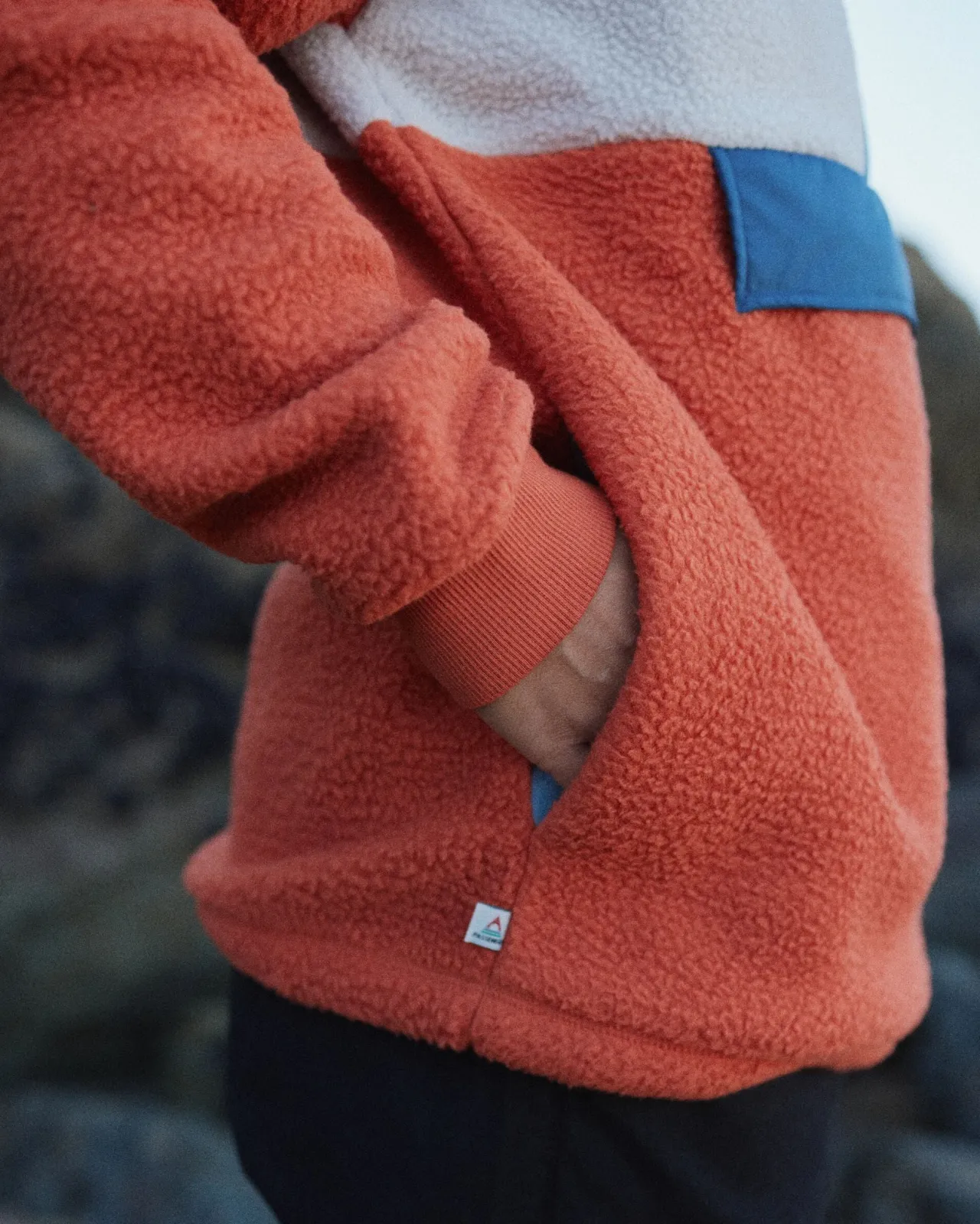 maren__zip_recyceltes_sherpafleece__gebranntes_orange_3.webp Shop Maren 1/2 Zip Recyceltes Sherpa-Fleece - Gebranntes Orange Damen Fleece | Fleece