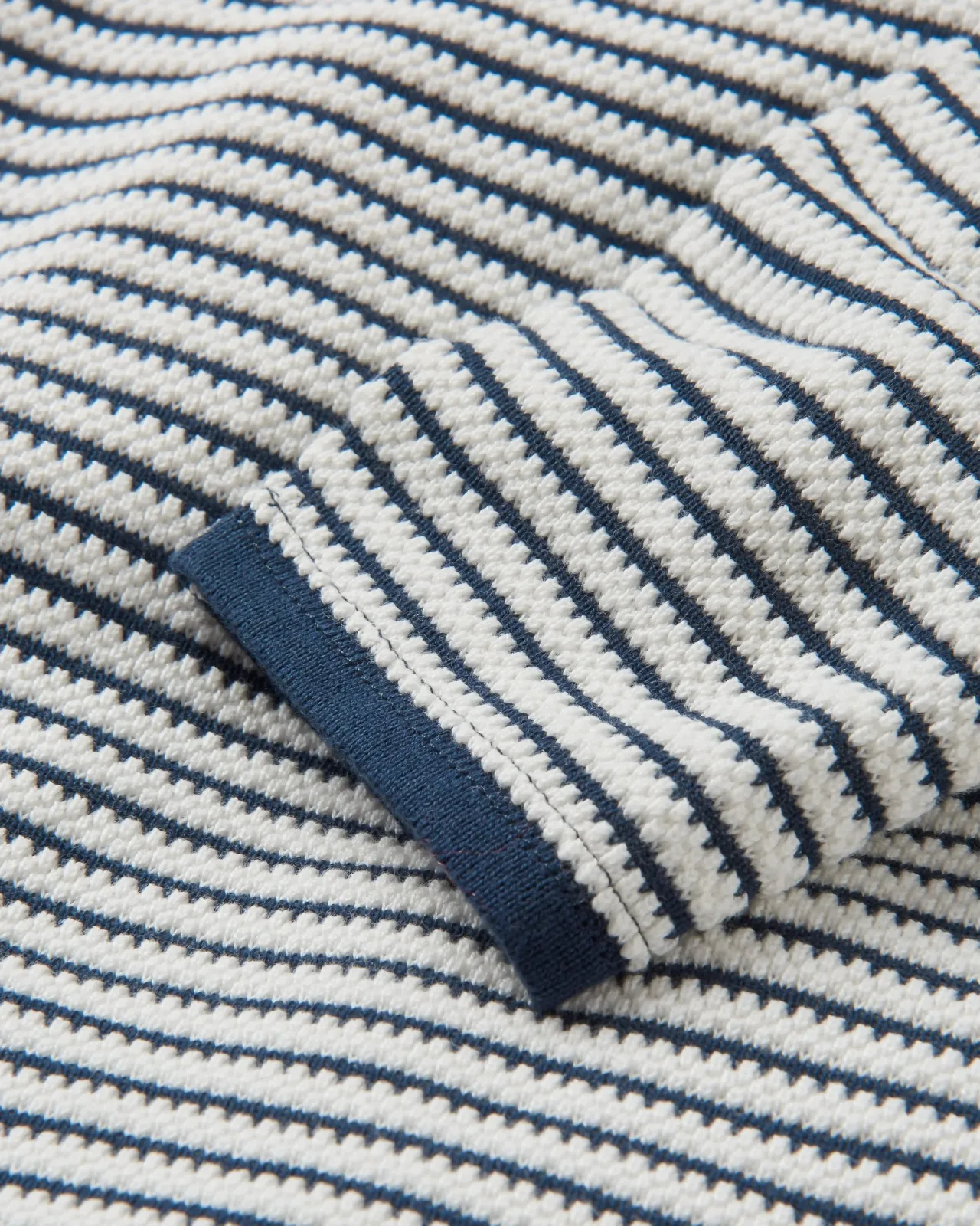 muir_biostrickpullover__off_white_streifen_7.webp New Muir Bio-Strickpullover - Off White Streifen Damen Strickwaren