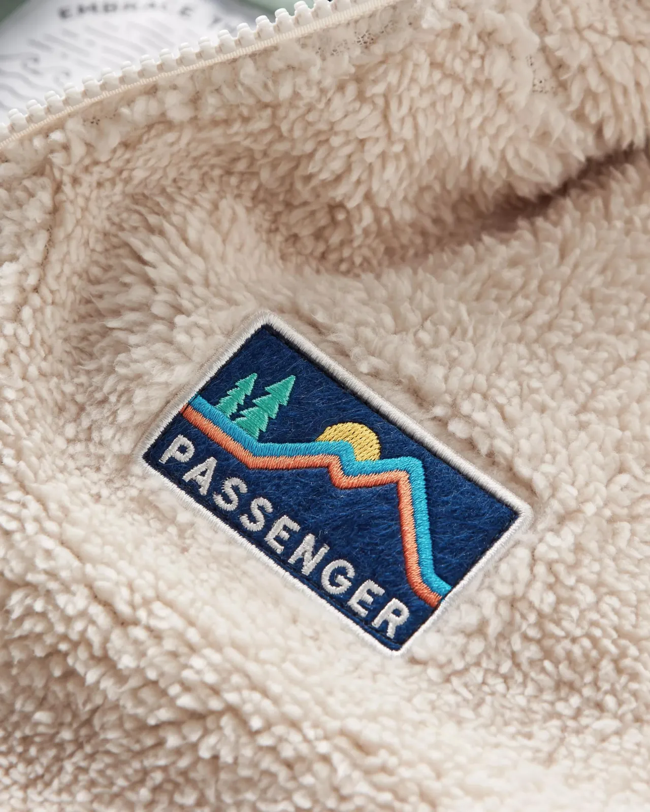 nestling_sherpa_kapuzenfleece__vintagewei_7.webp Best Nestling Sherpa Kapuzen-Fleece - Vintage- Damen Fleece | Fleece