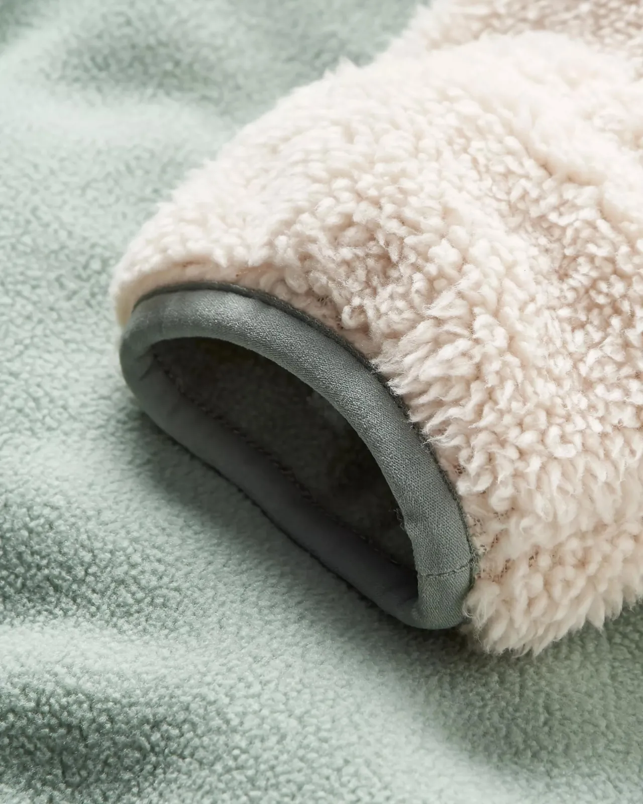 nestling_sherpa_kapuzenfleece__vintagewei_9.webp Best Nestling Sherpa Kapuzen-Fleece - Vintage- Damen Fleece | Fleece