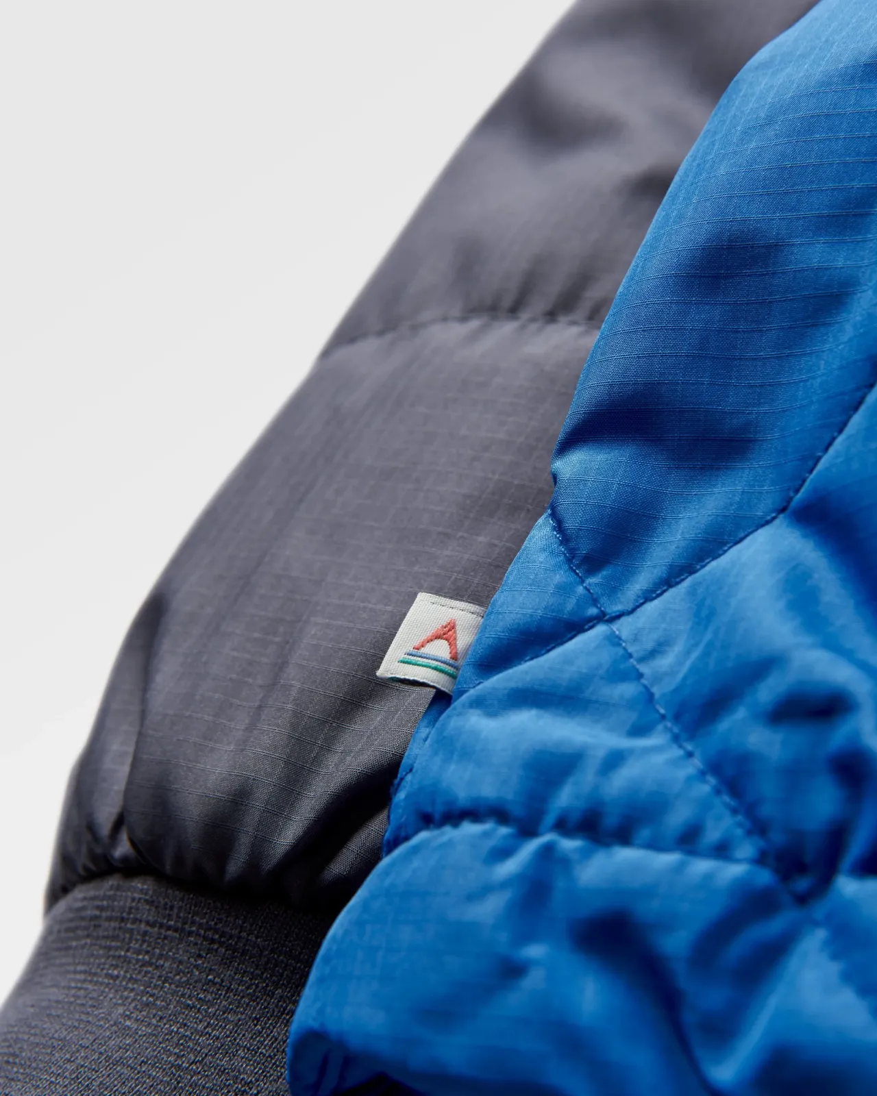 oceanic_recycled_insulated__zip_jacket__azure_bluecharcoal_7.webp Hot Oceanic Recycled Insulated 1/2 Zip Jacket - Azure Blue/Charcoal Herren Isoliert