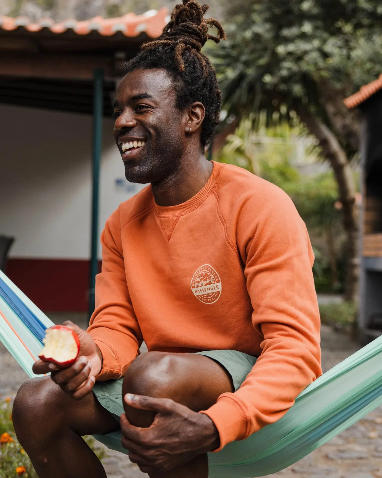 odyssey_biobaumwollsweatshirt__gebranntes_orange_2.webp Discount Odyssey Bio-Baumwoll-Sweatshirt - Gebranntes Orange Herren Kapuzenpullover & Sweatshirts