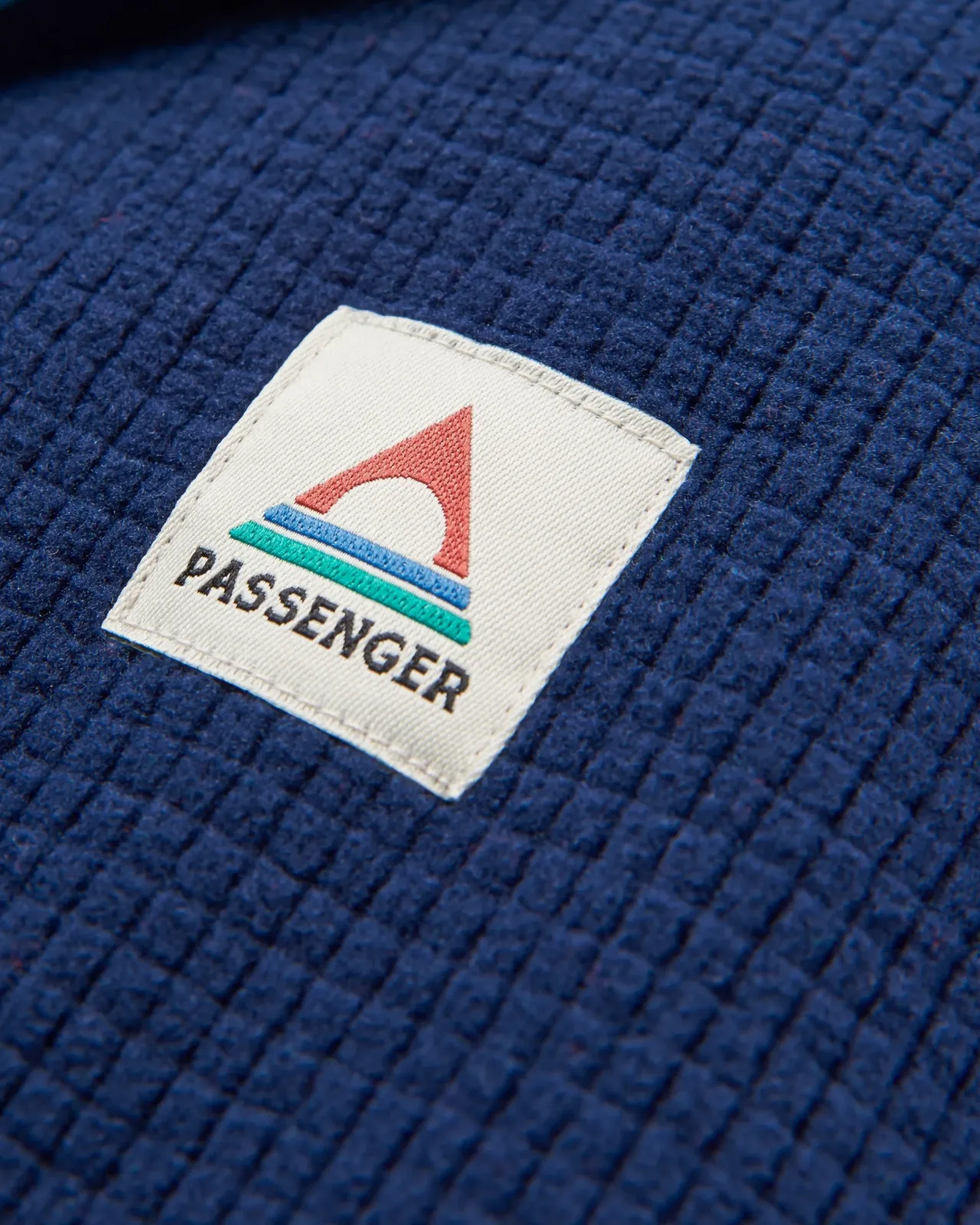 off_trail_recycelter_gridpolarfleece__sattes_marineblaugrner_see_7.webp Sale Off Trail recycelter Grid-Polarfleece - Sattes Marineblau/Grüner See Damen Oberteile