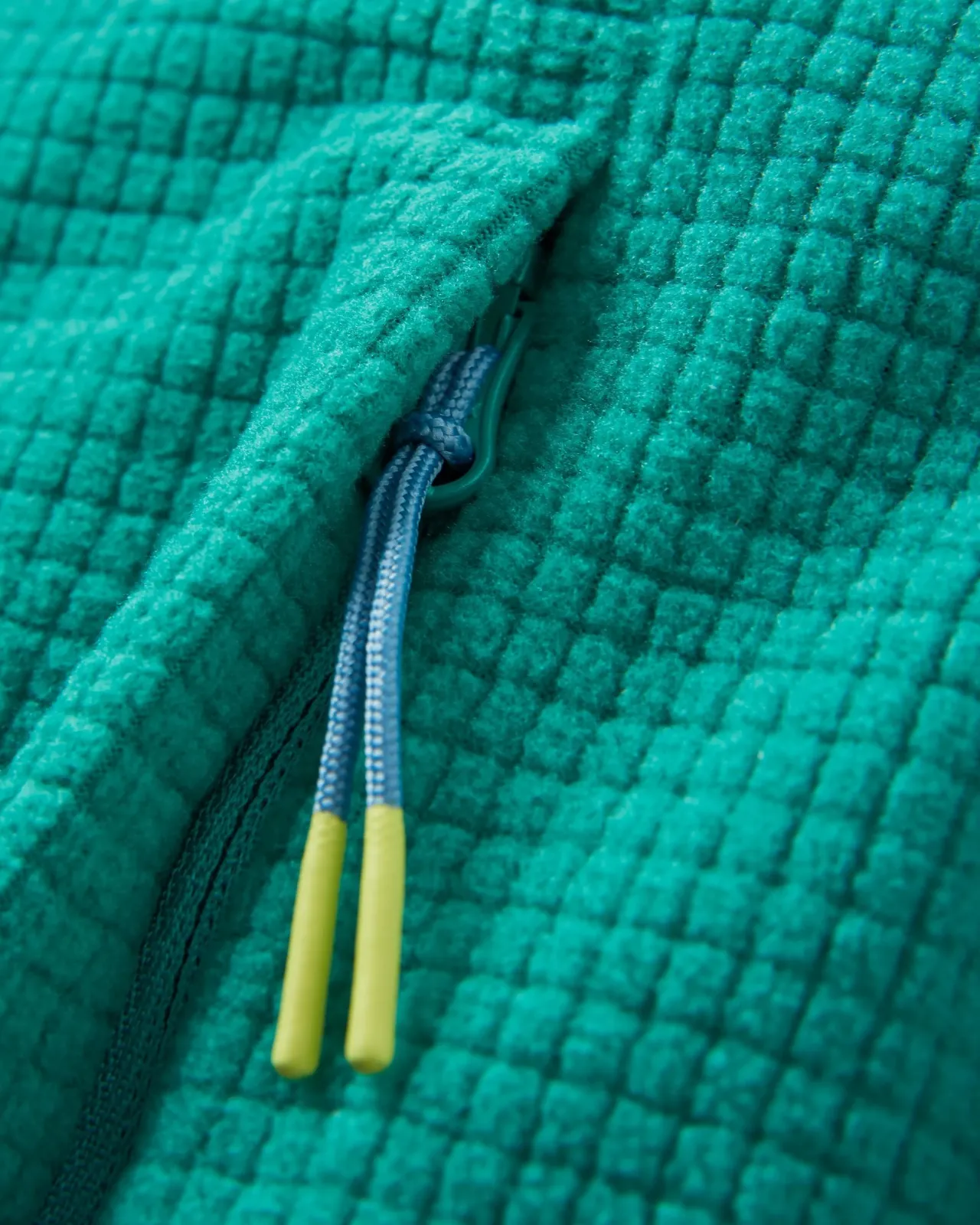 off_trail_recycelter_gridpolarfleece__sattes_marineblaugrner_see_8.webp Sale Off Trail recycelter Grid-Polarfleece - Sattes Marineblau/Grüner See Damen Oberteile
