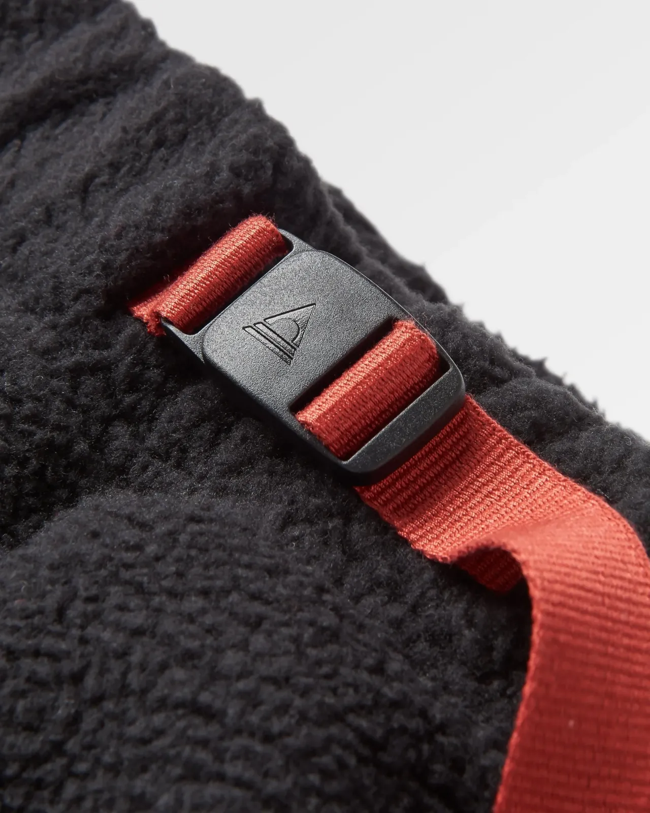 offgrid_recycelte_sherpafleecejogginghose__schwarz_6.webp Shop Offgrid recycelte Sherpa-Fleece-Jogginghose - Herren Hosen
