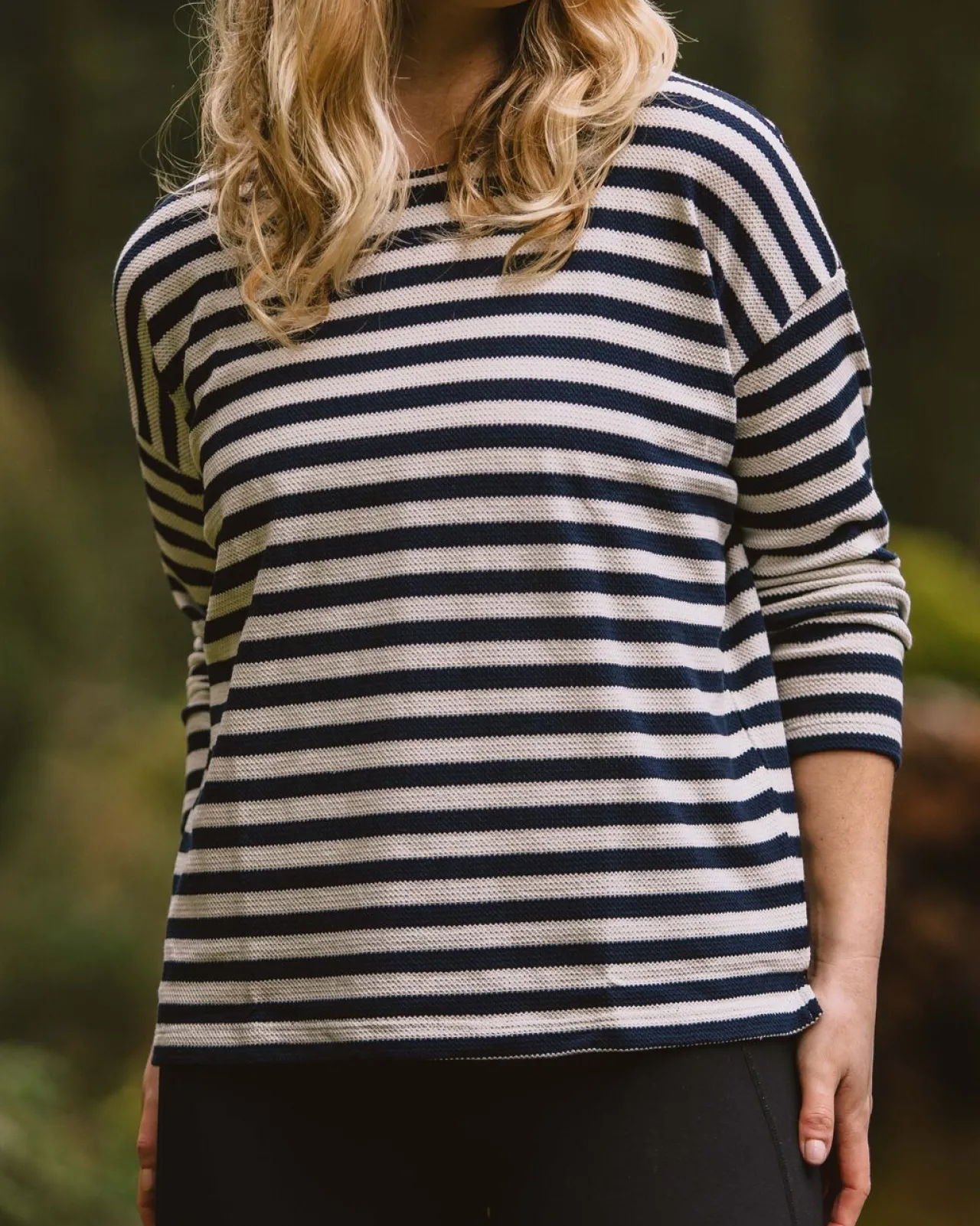 Hot Panorama Gestreiftes Langarmshirt - Tiefes Marineblau Damen Oberteile & T-shirts