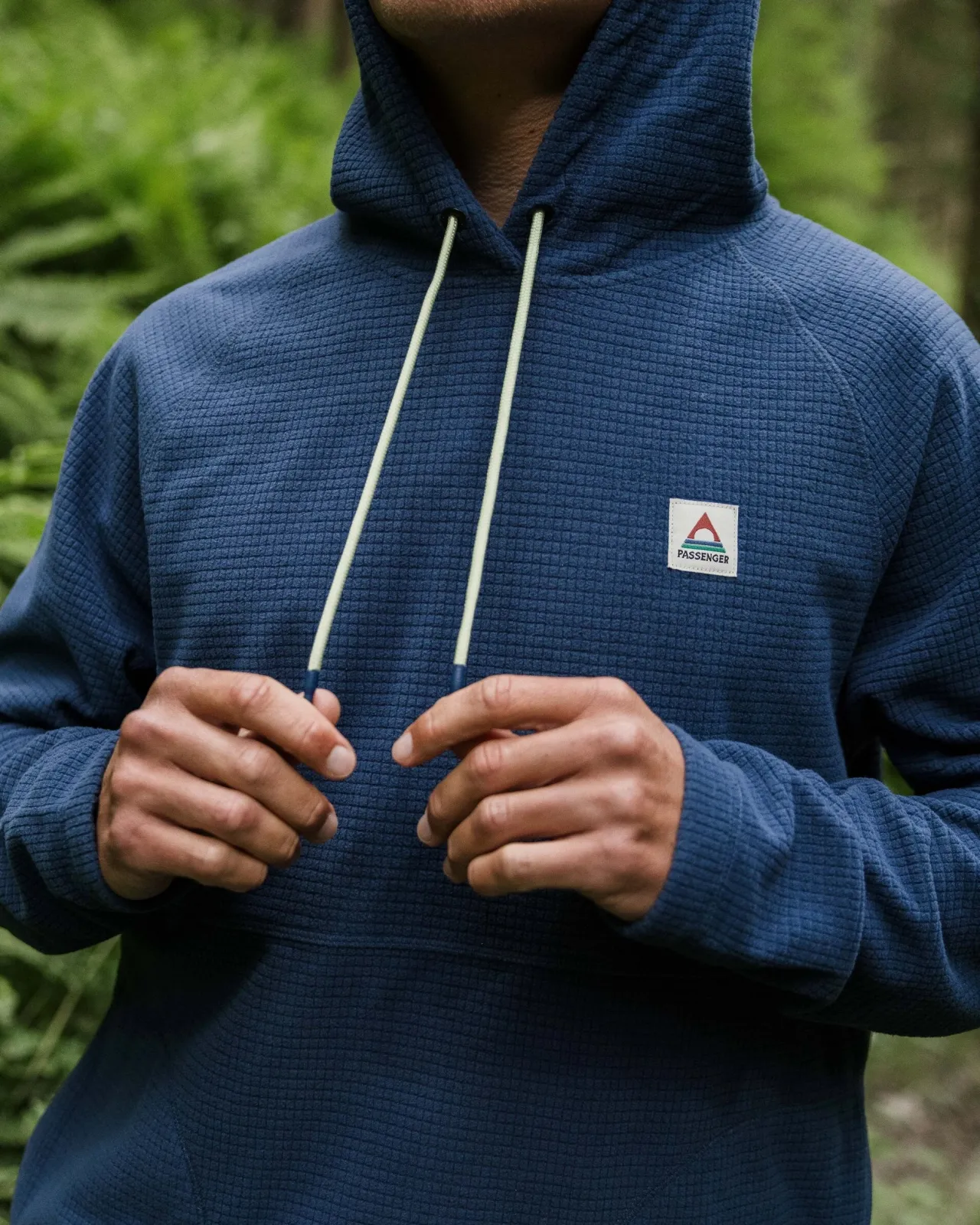 point_recycelter_grid_polar_fleece_kapuzenpullover___dunkler_denim_4.webp Fashion Point recycelter Grid Polar Fleece Kapuzenpullover - Dunkler Denim Herren Kapuzenpullover & Sweatshirts | Oberteile