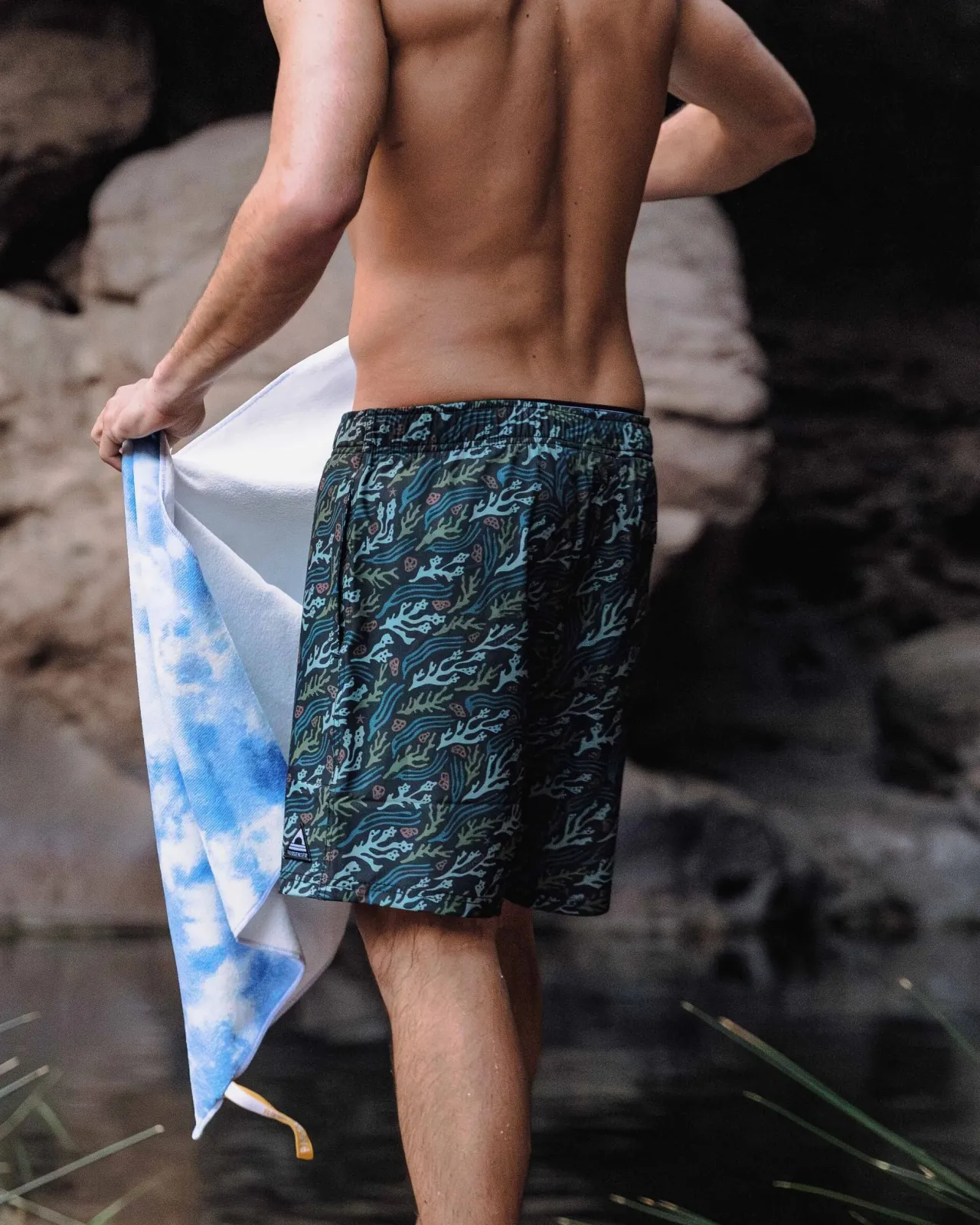 porto_recycelte_allzweckbadehose__ozeanstrom_schwarz_2.webp Sale Porto recycelte Allzweck-Badehose - Ozeanstrom Schwarz Herren Kurze Hosen