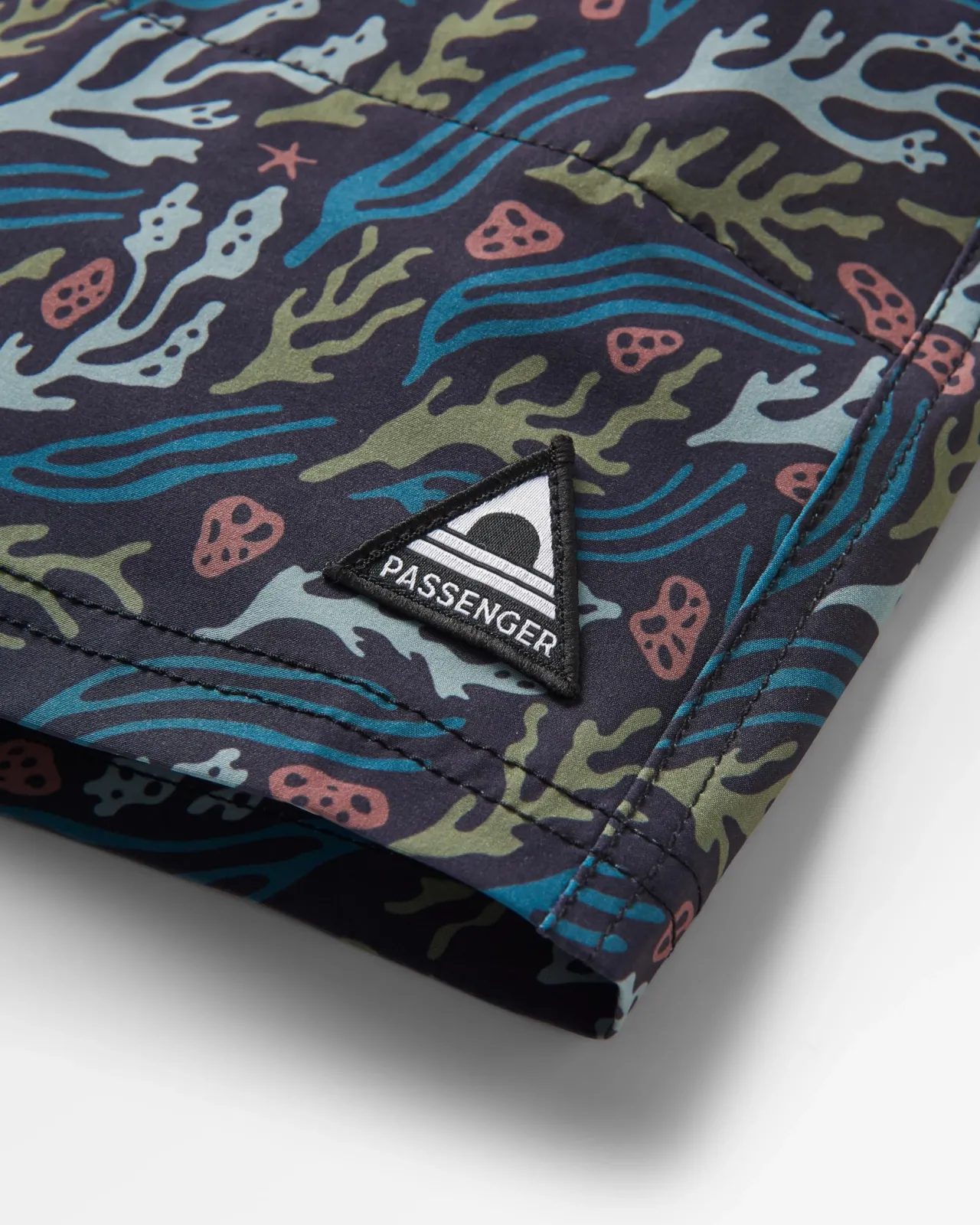 porto_recycelte_allzweckbadehose__ozeanstrom_schwarz_5.webp Sale Porto recycelte Allzweck-Badehose - Ozeanstrom Schwarz Herren Kurze Hosen